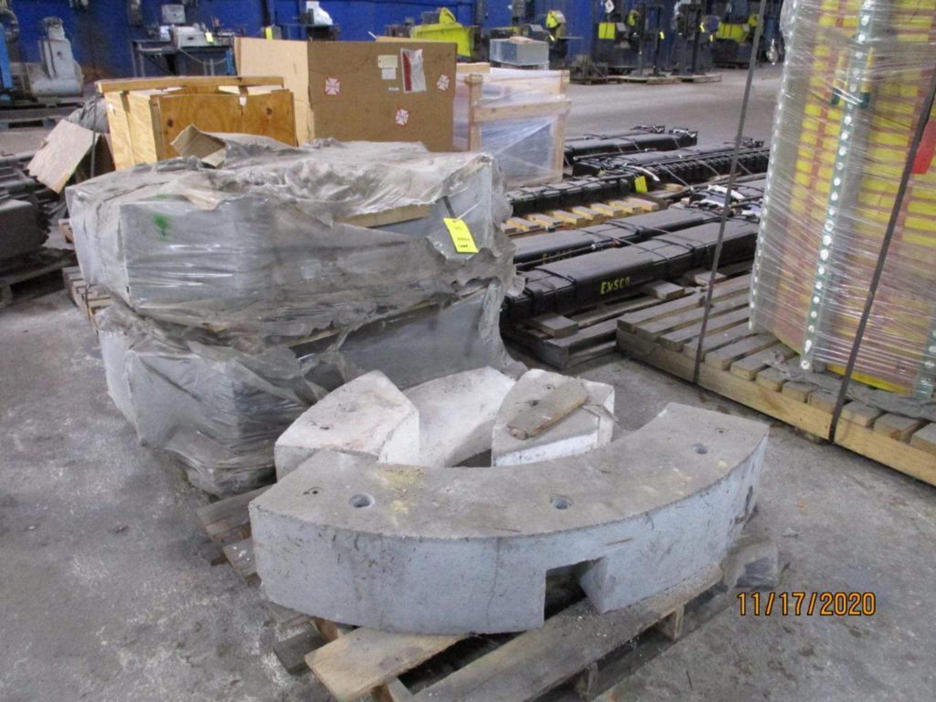 LOT: Top Ring Blocks (for 10 ton mainline furnaces) (LOCATED IN COLUMBIANA, AL) - Image 2 of 2