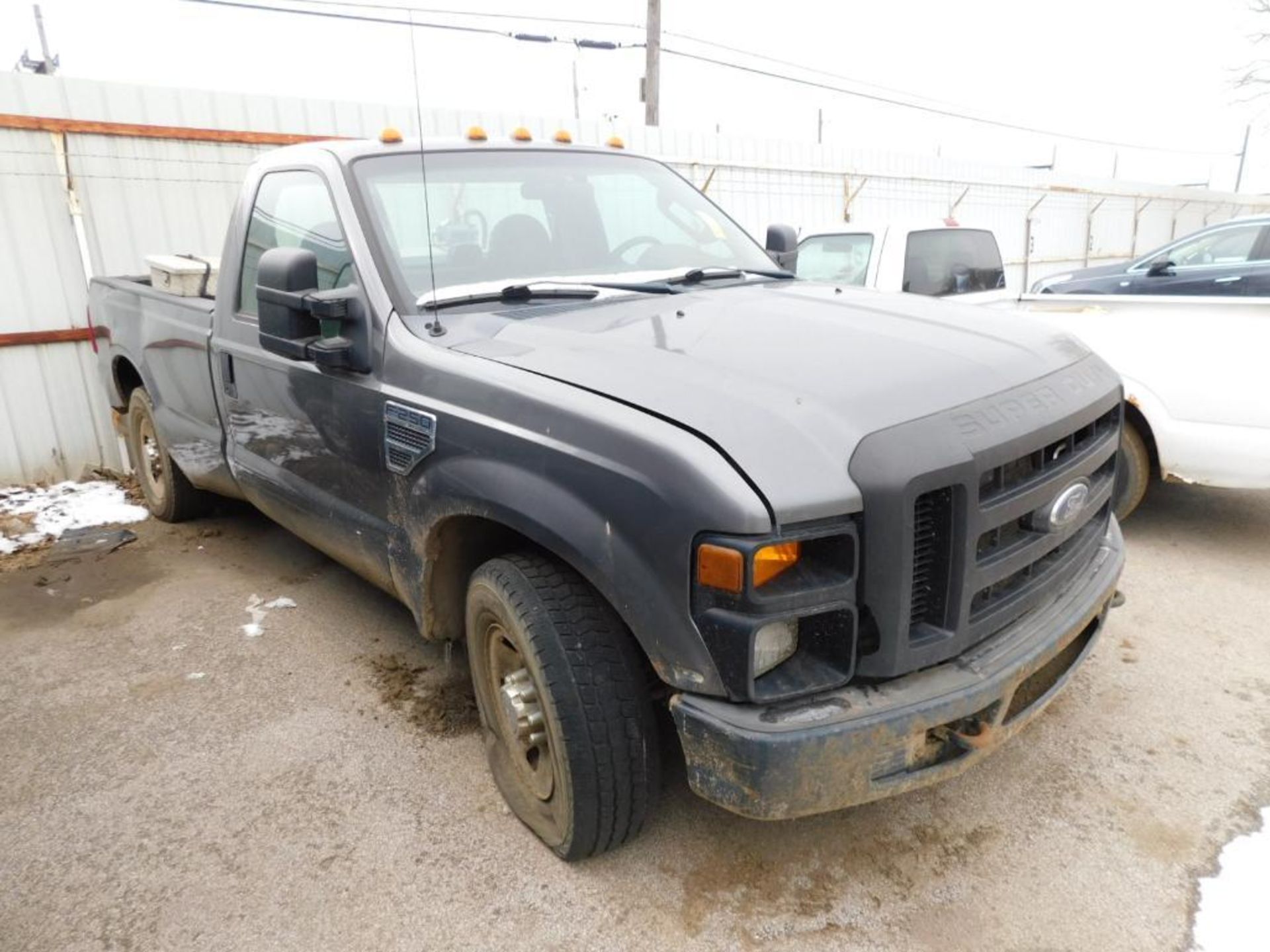 2009 Ford Pick-up Truck Model F-250, VIN 1FTNF20549E629418, 5.4 Liter V8 - Image 2 of 5