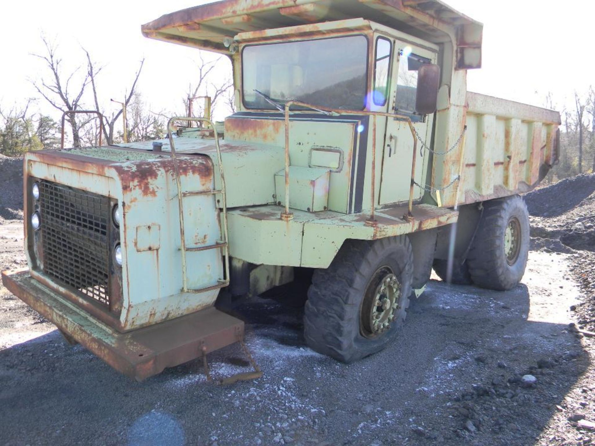 1981 Terex 3305B End Dump Truck w/ Detroit Diesel Power, Allison Transmission, 18.00 X 25 Tires