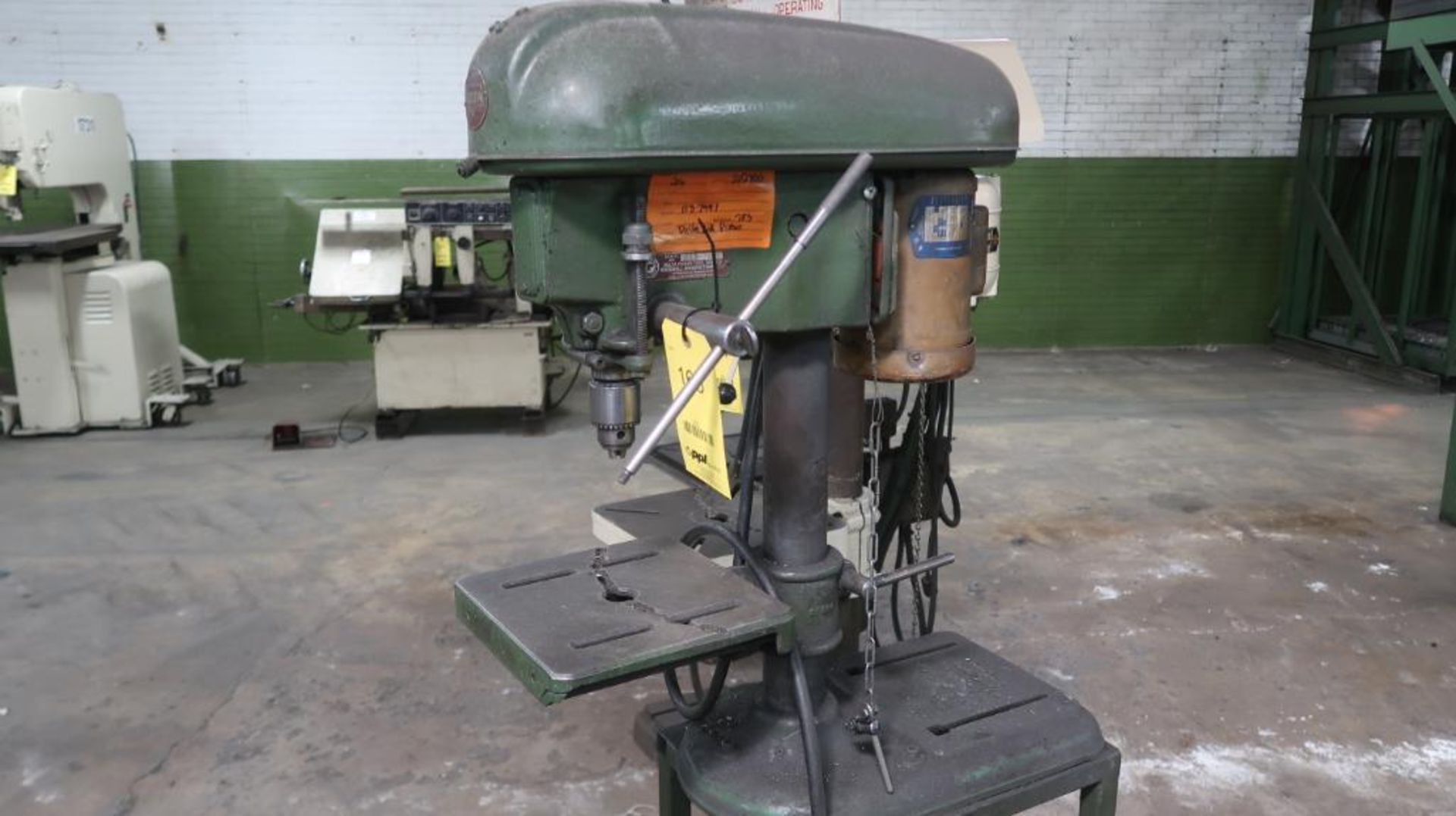 Delta 14 in. Bench Top Drill Press, with Stand (#783), LOCATION: BAY 3 - Image 2 of 3