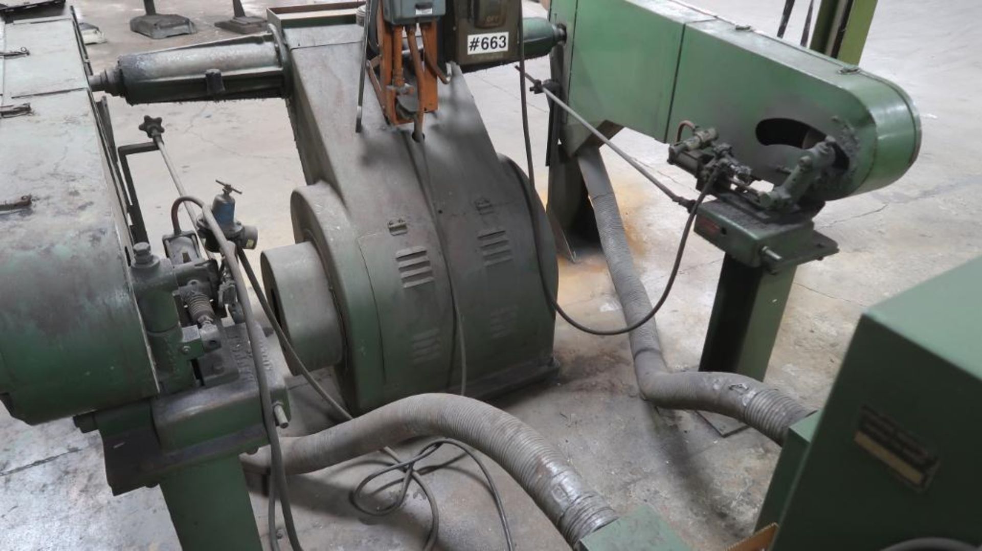 LOT: Hammond 2 in. Double End Sander/Buffer, Adjustable Speed, Back Stands, Torit Dust Collector - Image 3 of 4