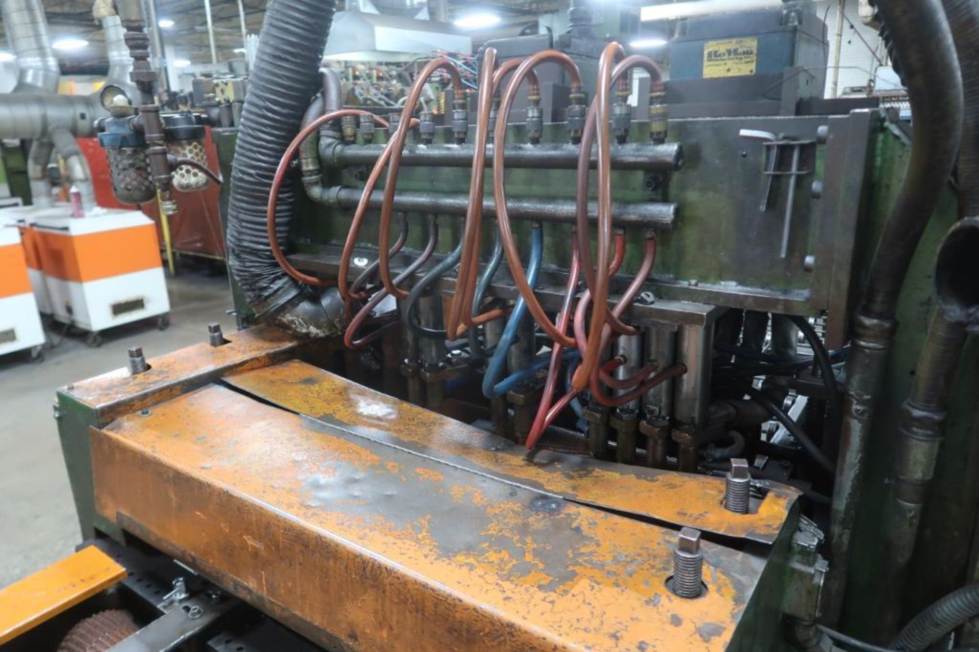 LOT: Custom In-Line Gang Spot Welder, with Feed Conveyor, LOCATION: MAIN PRESS FLOOR - Image 2 of 3