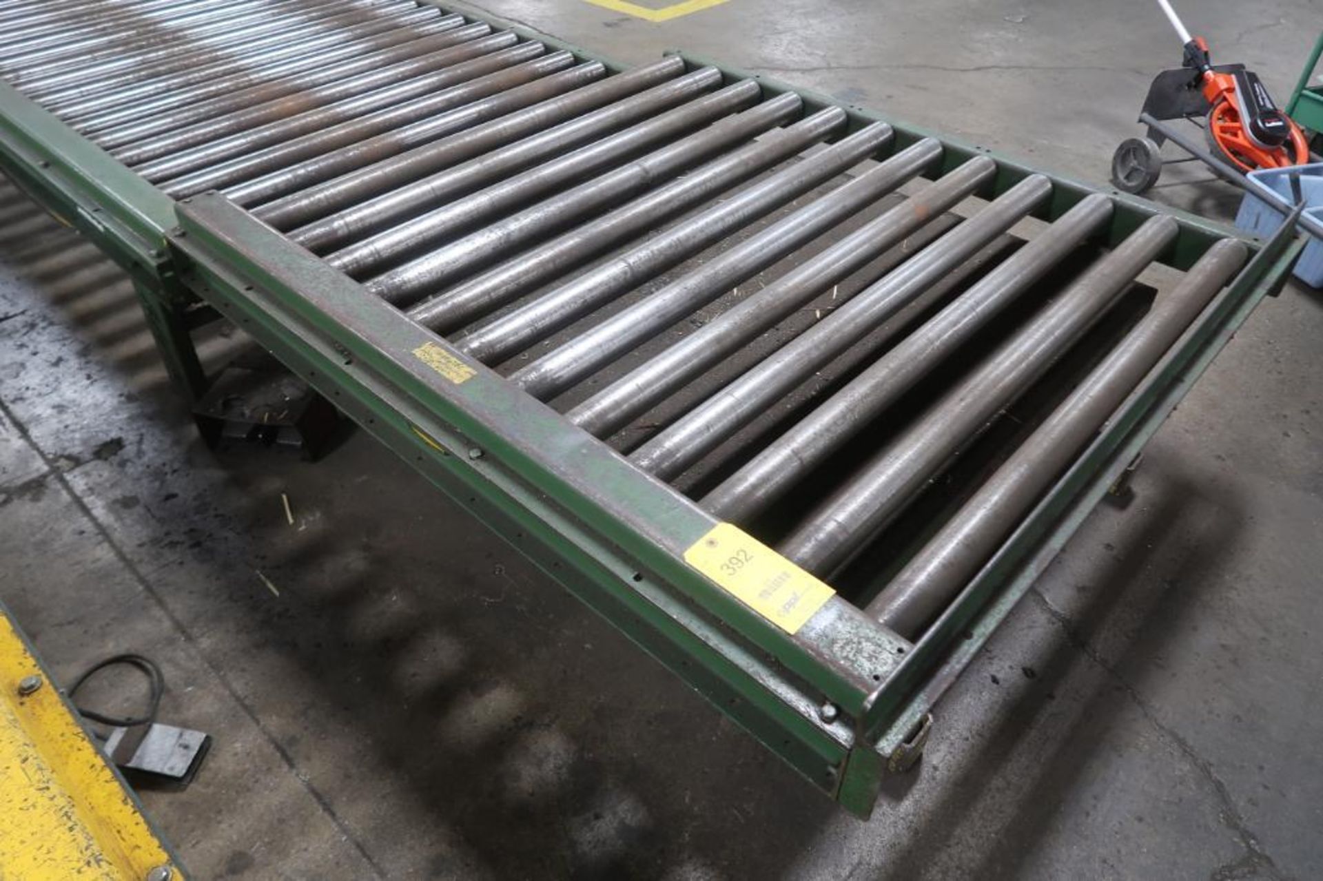 LOT: Southworth 4000 lb. Scissor Lift, 48 in. x 60 in. Mounted Roller Conveyor, LOCATION: MAIN PRESS