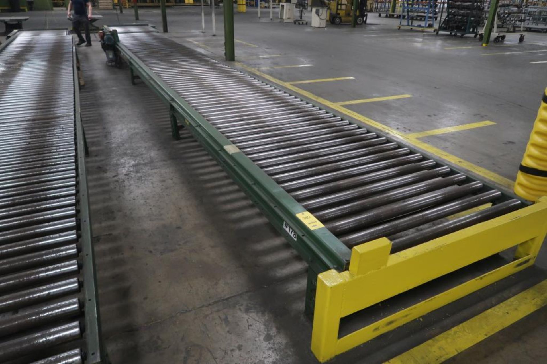 Hytrol 48 in. x 35 ft. Power Roller Conveyor Model 25-CRR, LOCATION: MAIN PRESS FLOOR