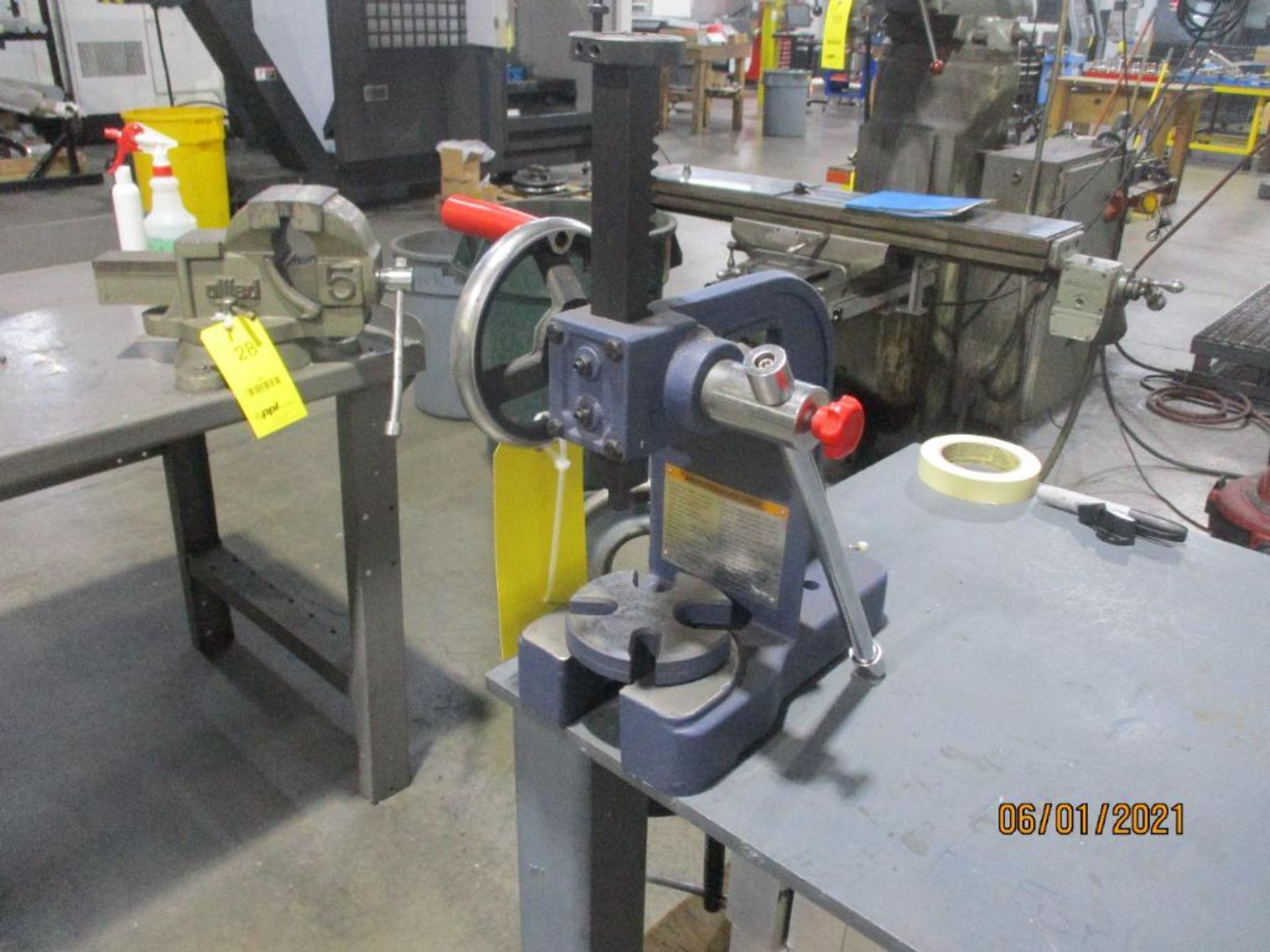 Palmgren 1-Ton Compound Mandrel Press