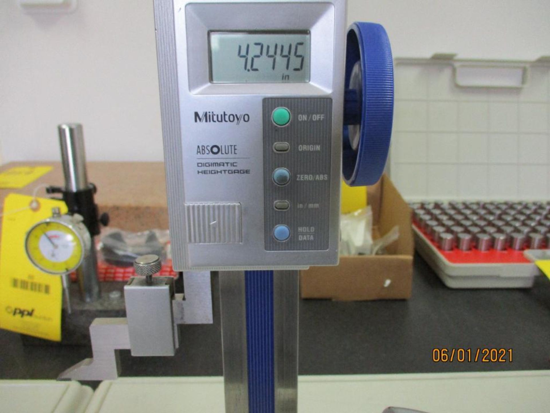 Mitutoyo Digimatic Height Gage (All inspection eq. is like New and Mostly Certified)