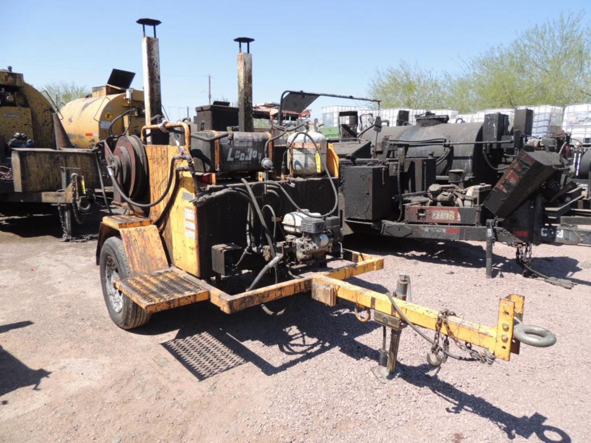 Leeboy 250 Towable Tack Distributor (#E-3), LOCATION: 2435 S. 6th Ave., Phoenix, AZ 85003 - Image 2 of 3