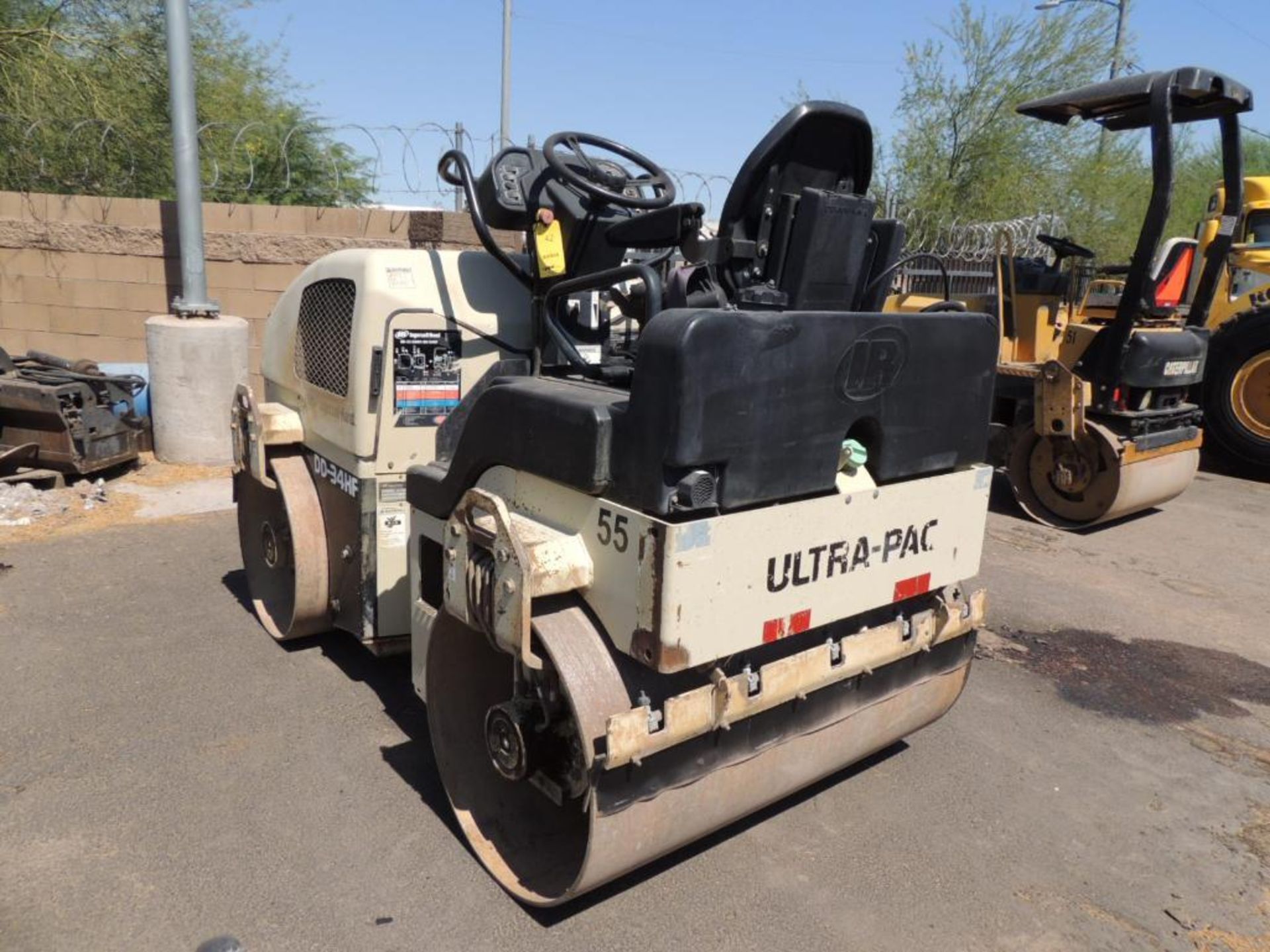 2006 Ingersoll Rand DD-34HF Roller, S/N 186680, 2139 Hrs. Indicated, (#55), LOCATION: 2435 S. 6th - Image 4 of 4