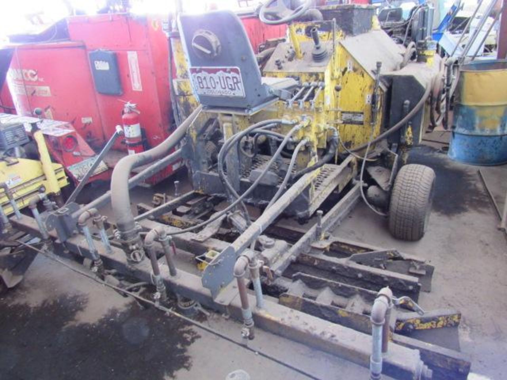 Anders 325RODA Sealcoat Applicator, S/N 325R0DA1505101258, 327 Hours Indicated, LOCATION: 7770 Vent - Image 2 of 7