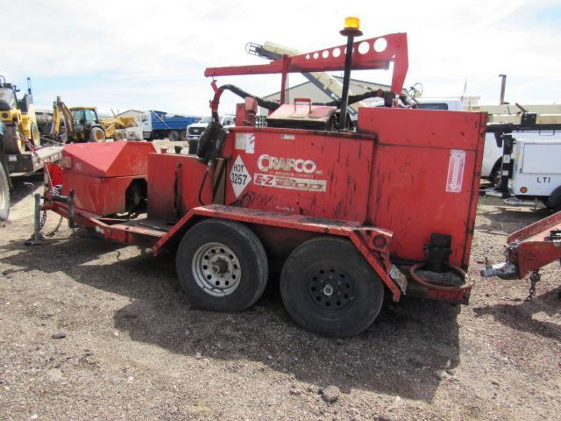 2012 Crafco Crack Fill Trailer Model EZ1000, VIN # 1C92B1225C1418441, Equipment #60, LOCATION: - Image 2 of 10