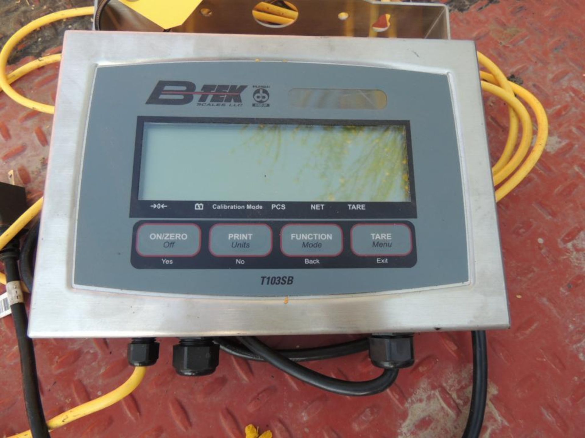 B-TEK Platform Scale, Model BT-FC-4848-5-4SQ, w/ T103SB Digital Readout, 5000 Lb. Max Cap.,