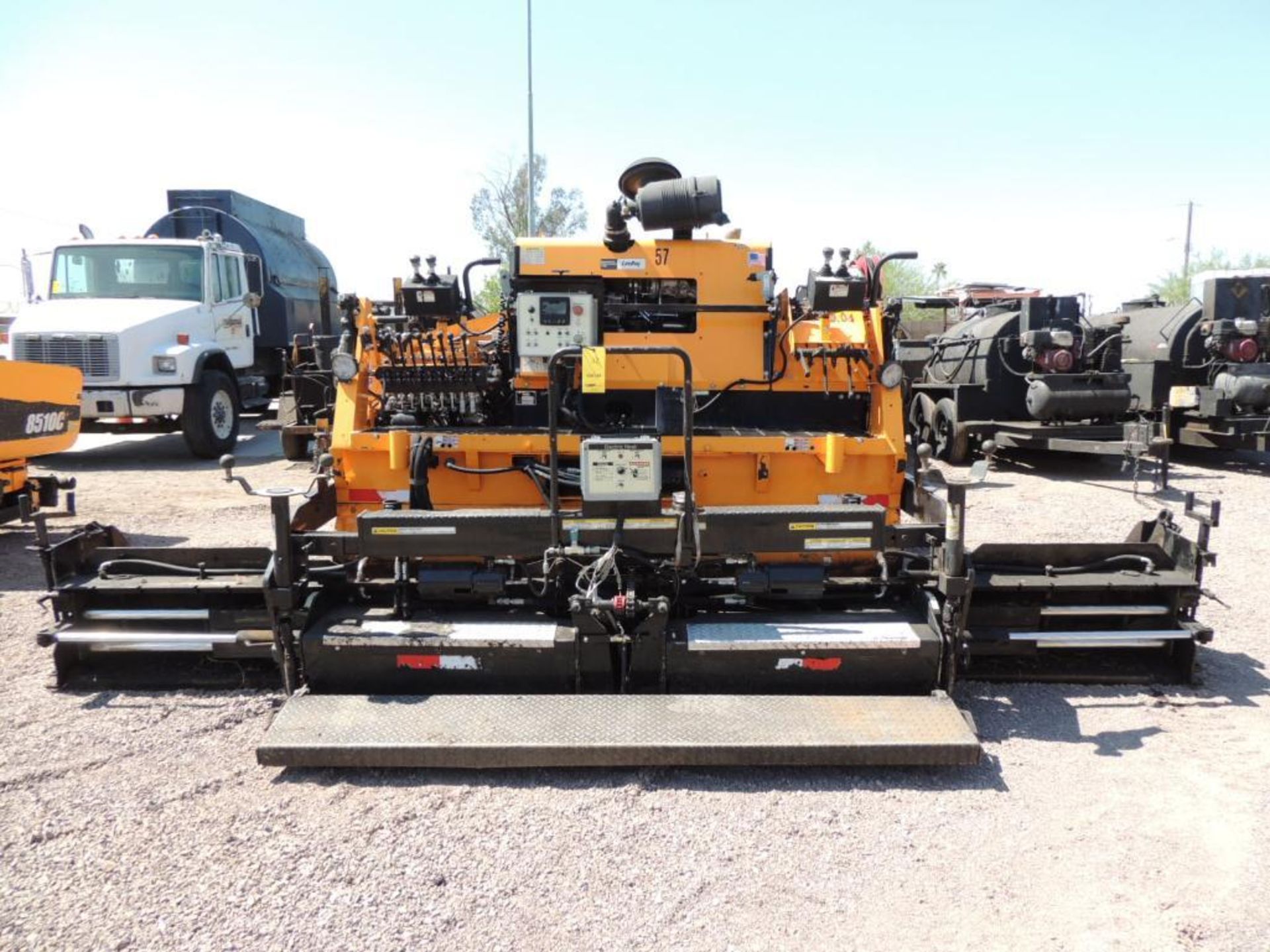 2018 Leeboy 8510D Paving Machine, S/N 185878, w/Electric 8 ft. -15 ft. Screed, 84 HP Kubota Tier IV, - Image 7 of 7