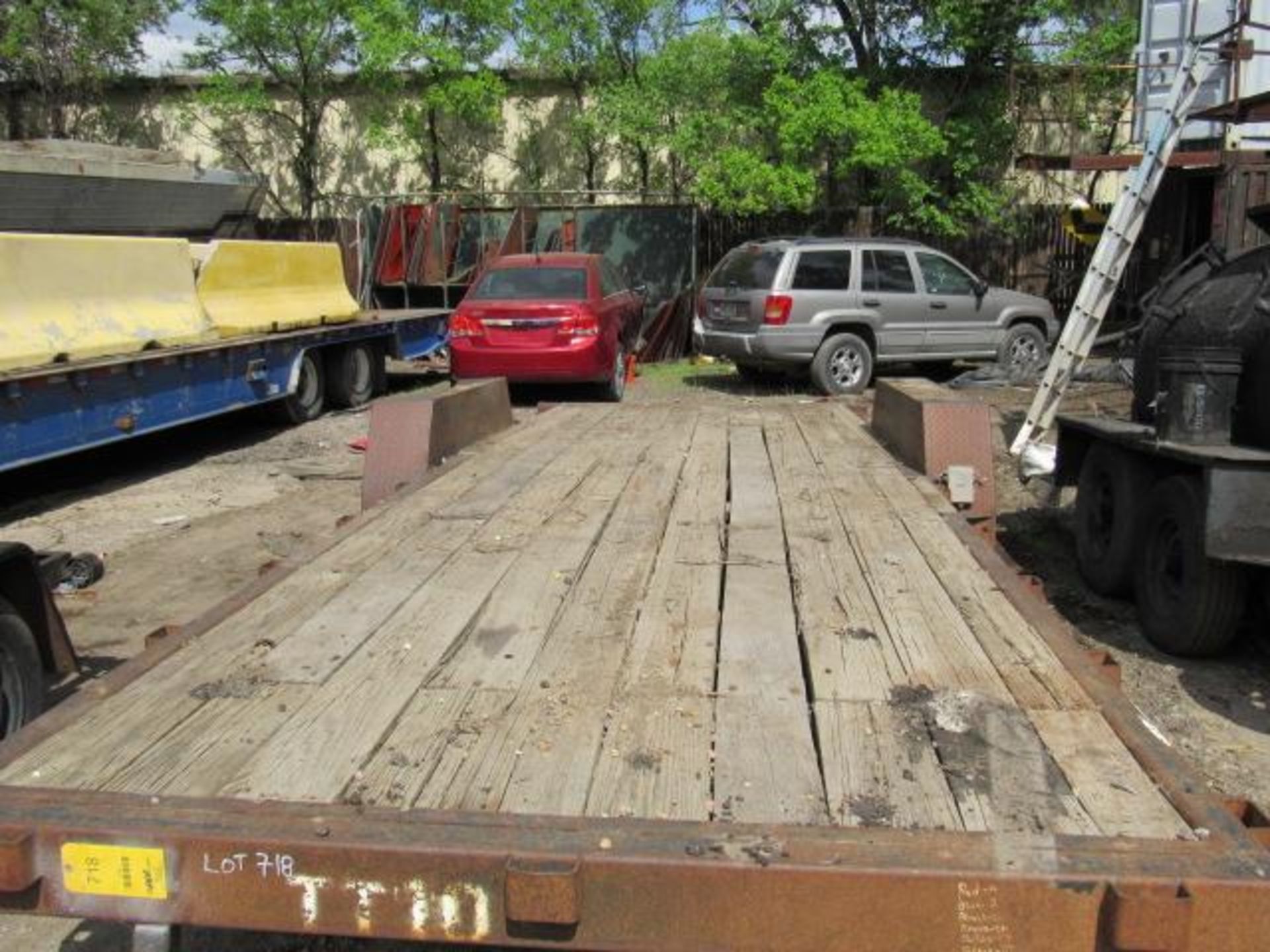 Hettinger Equipment Trailer, VIN # 1S9FP22201E359059, 22 ft. x 80 in., Wood Deck, Tandem Axle, - Image 4 of 9