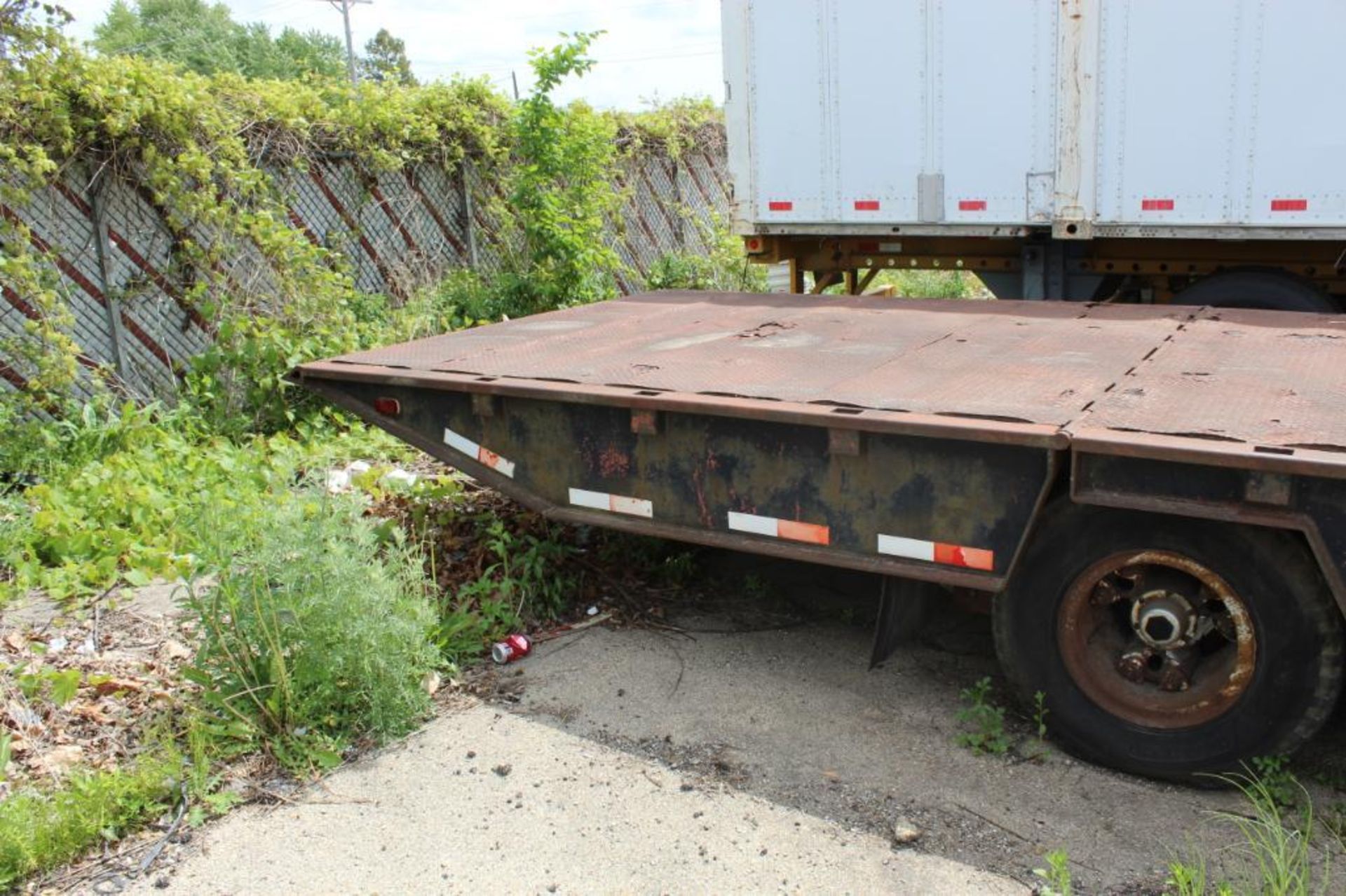 48 ft. (est.) Tandem-Axle Step Deck Beaver Tail Trailer, Steel Decking, Cable Winch, (Located at 420 - Image 5 of 9