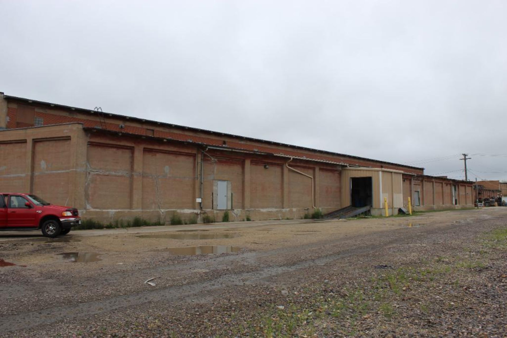 26,000 sq. ft. Plant, 231 North 10th Street, Dekalb, IL 60115 - Image 2 of 7