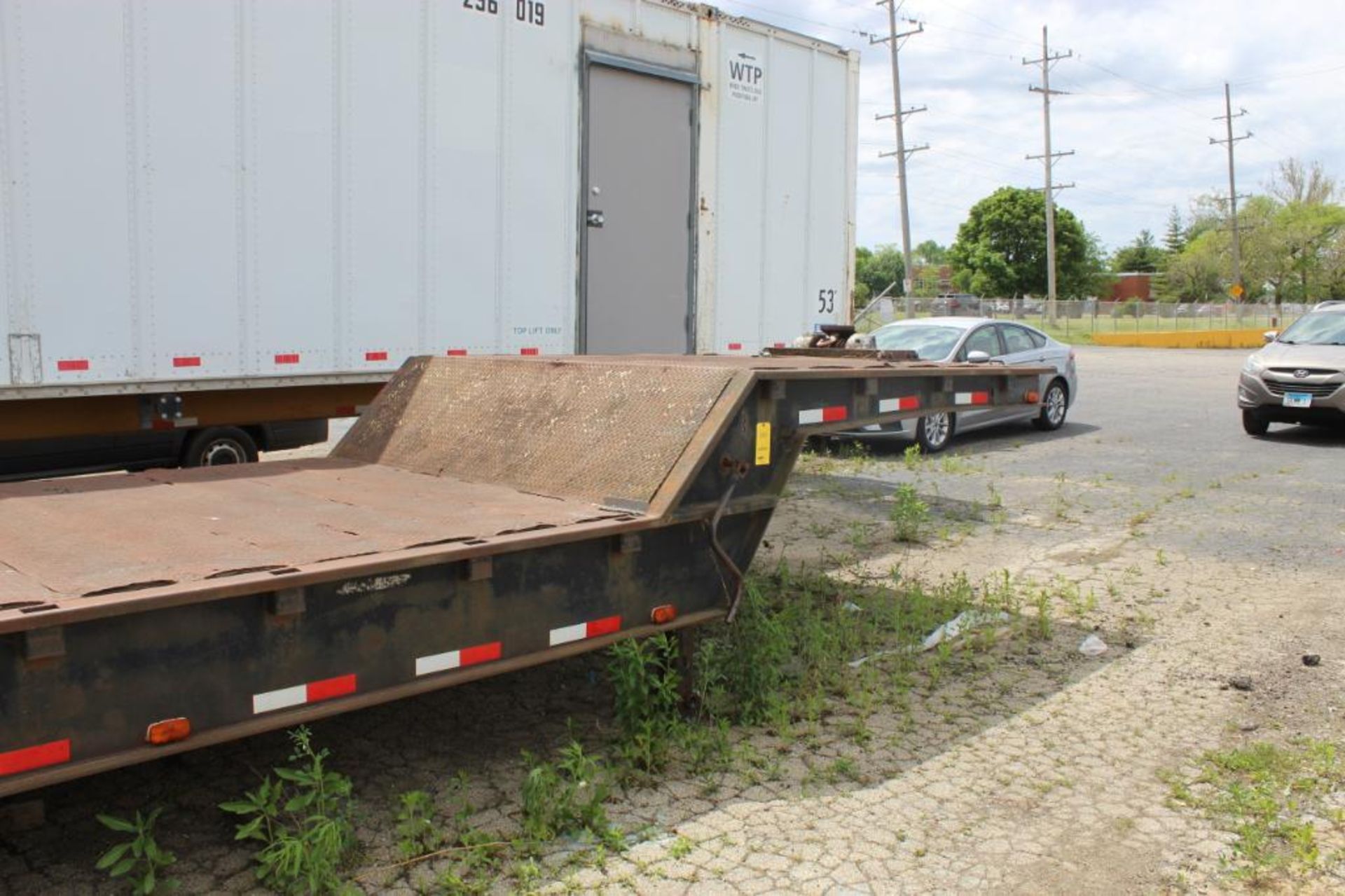 48 ft. (est.) Tandem-Axle Step Deck Beaver Tail Trailer, Steel Decking, Cable Winch, (Located at 420 - Image 3 of 9