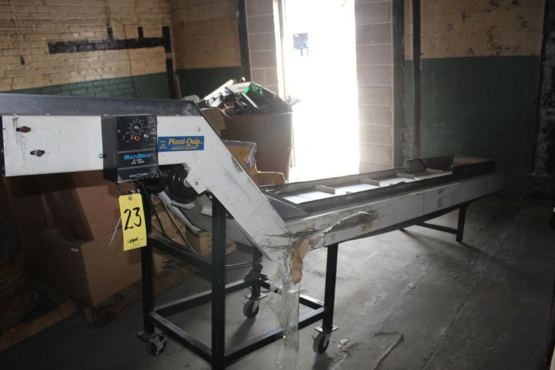 150 in. (est.) Electronic Belt Conveyor with 24 in. (est.) Step. - Image 3 of 3