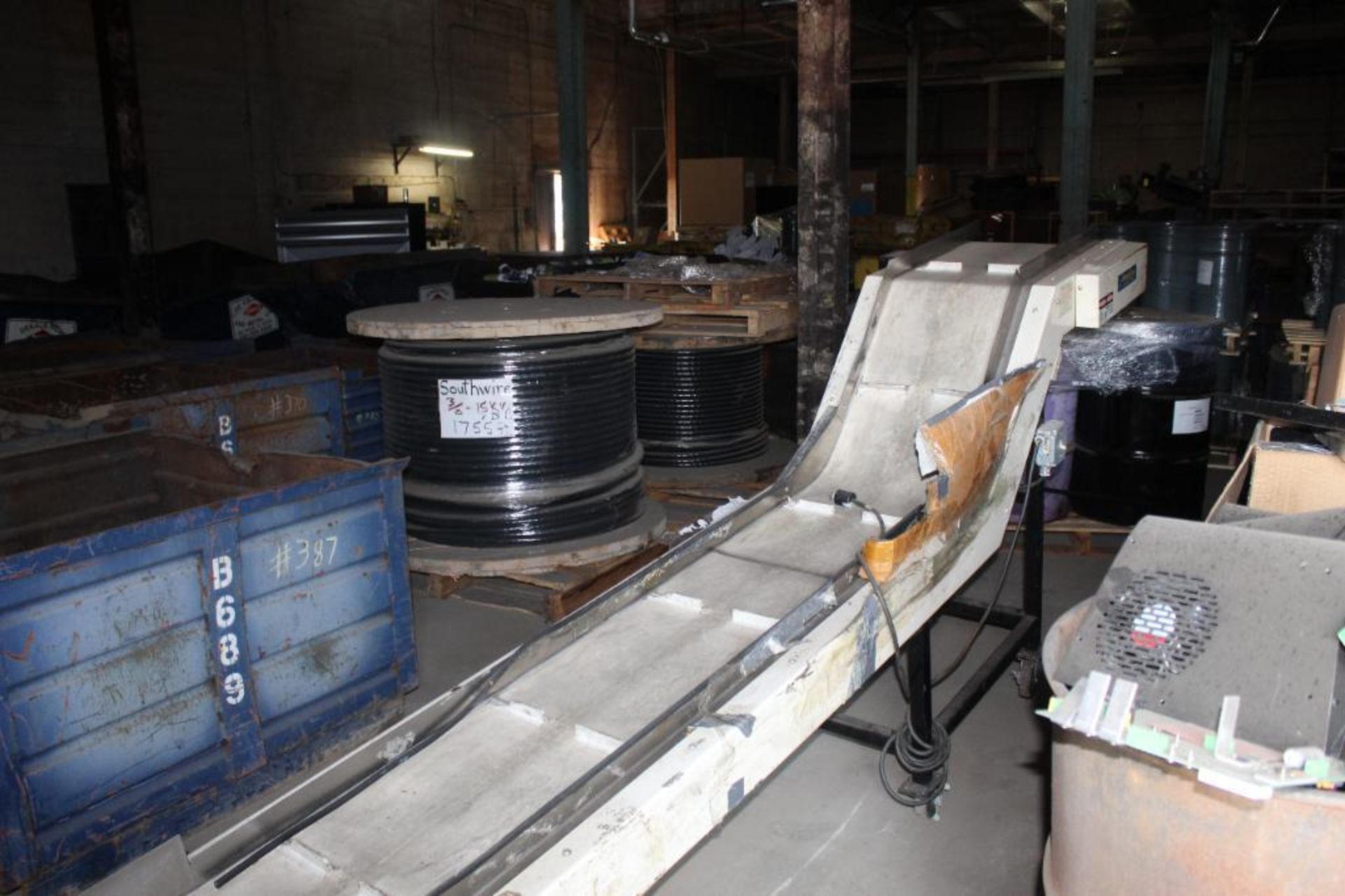 150 in. (est.) Electronic Belt Conveyor with 24 in. (est.) Step.