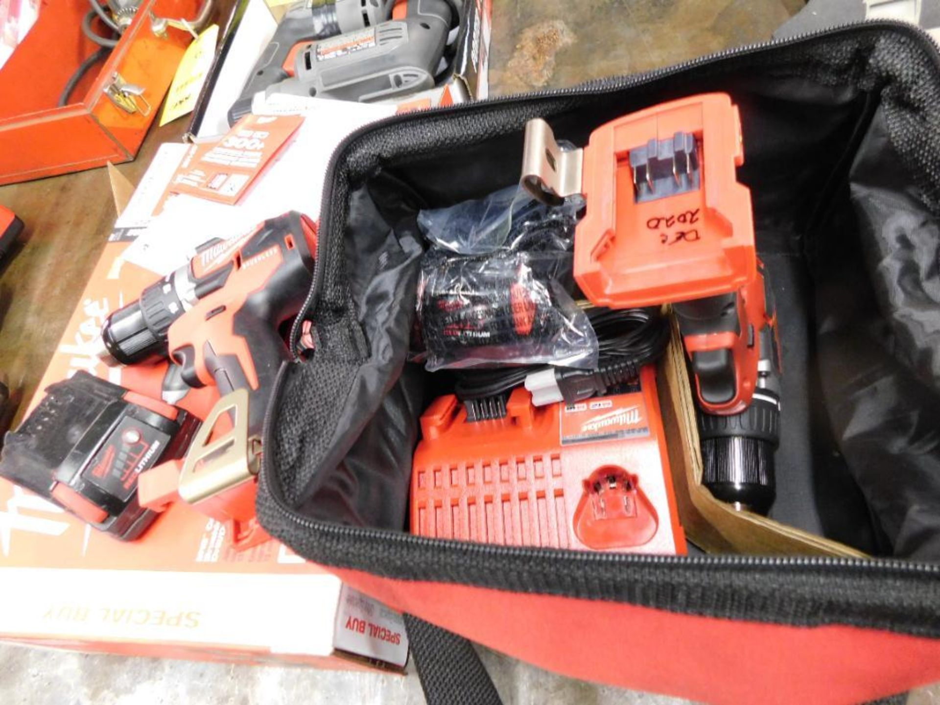 LOT: (2) Milwaukee M18 Cordless Drills with Batteries & Charger (LOCATION: 520 DRESDEN ST.,