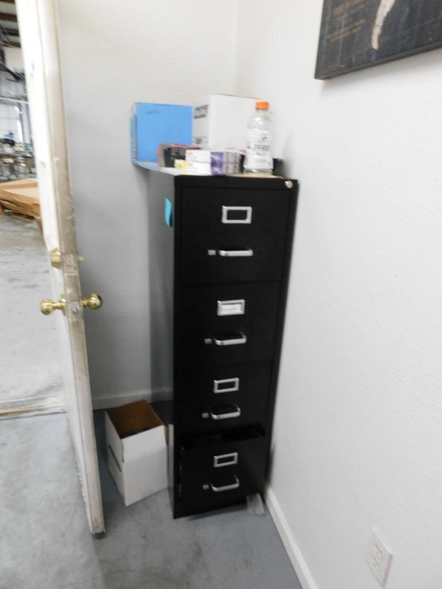 LOT: Contents of (5) Offices (no computers) (LOCATED: 3201 S. ELM ST., LITTLE ROCK, AR 72204)