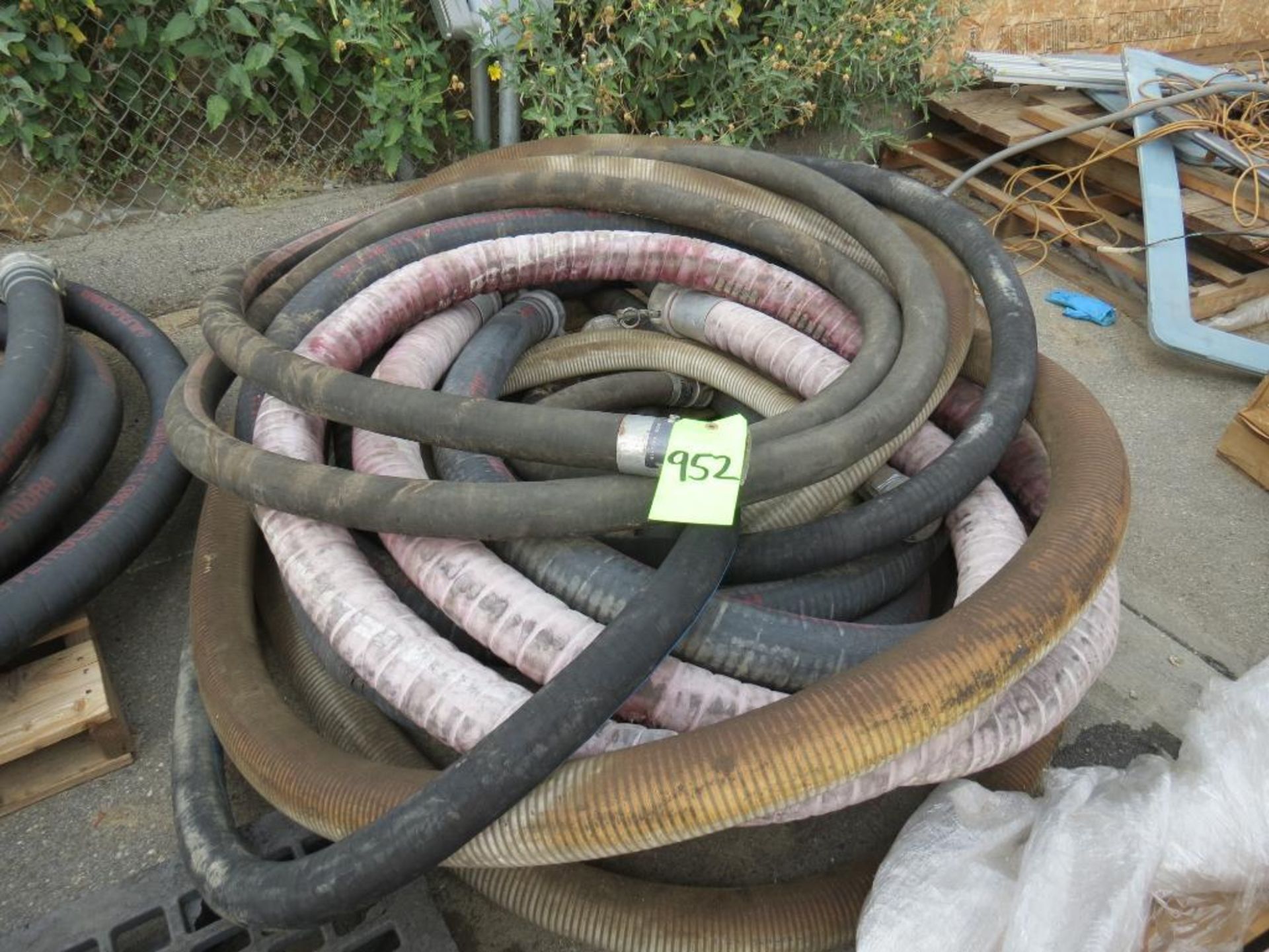Pallet of Assorted Hoses