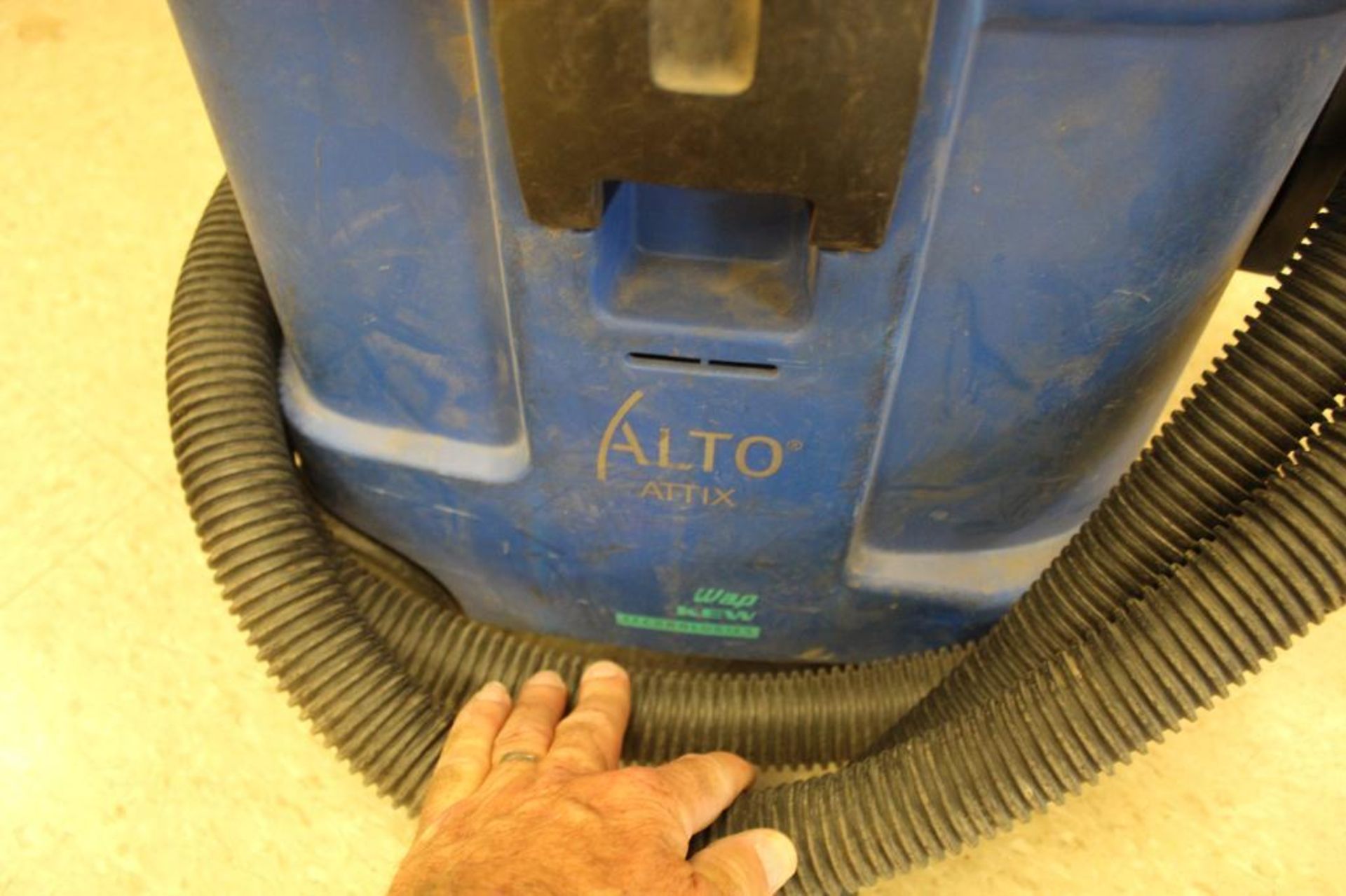 Alto Attix Commercial Wet/Dry Vac - Image 3 of 3