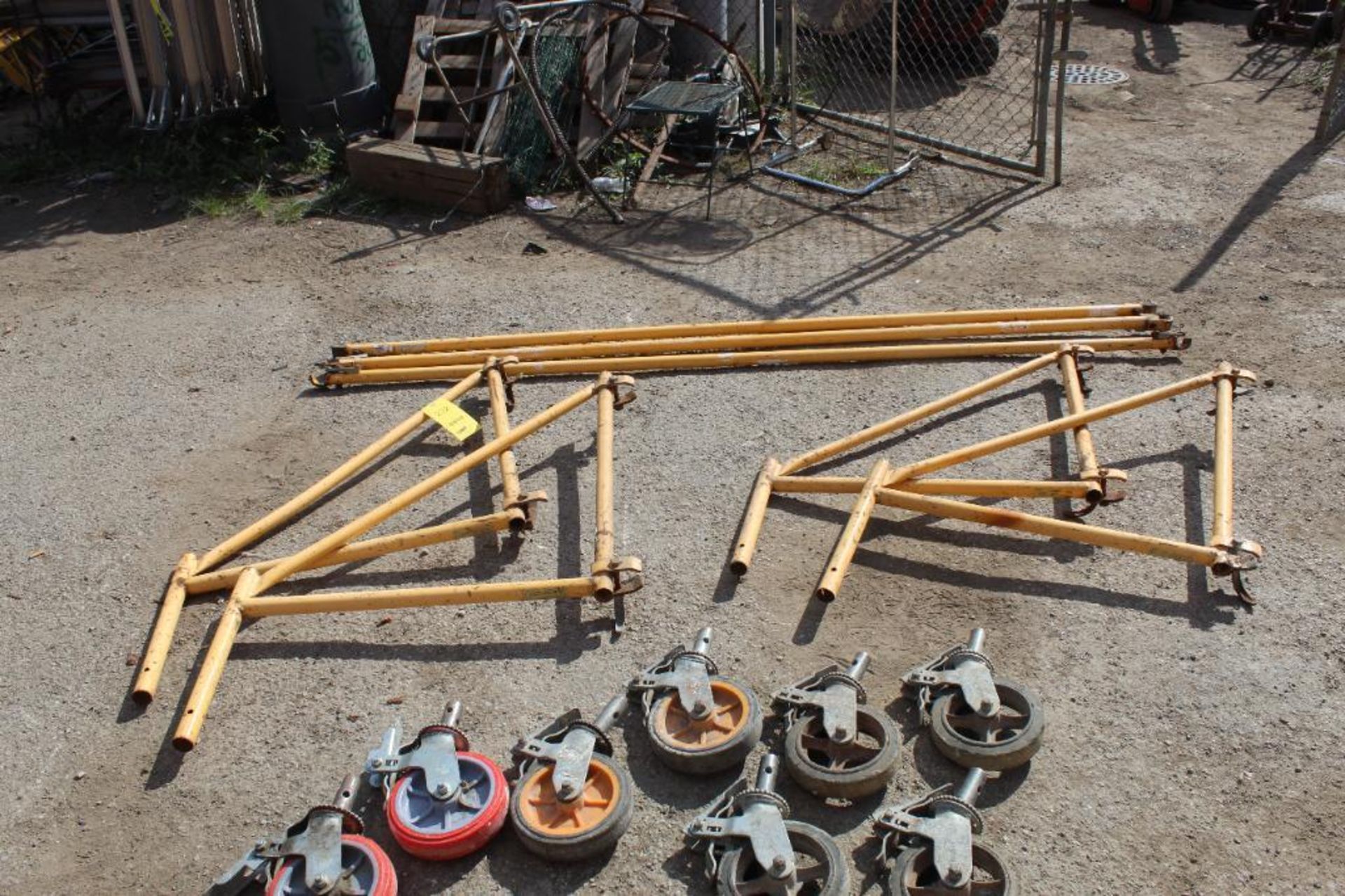 LOT: (4) Scaffold Out Riggers, (3) Center Braces, (8) Casters - Image 3 of 3