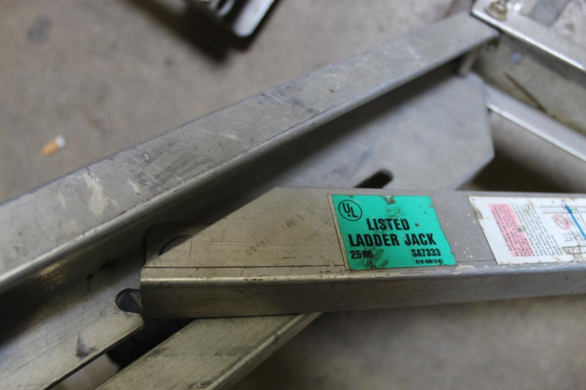 LOT: Ladder Jacks, Ladder Stabilizers - Image 3 of 4