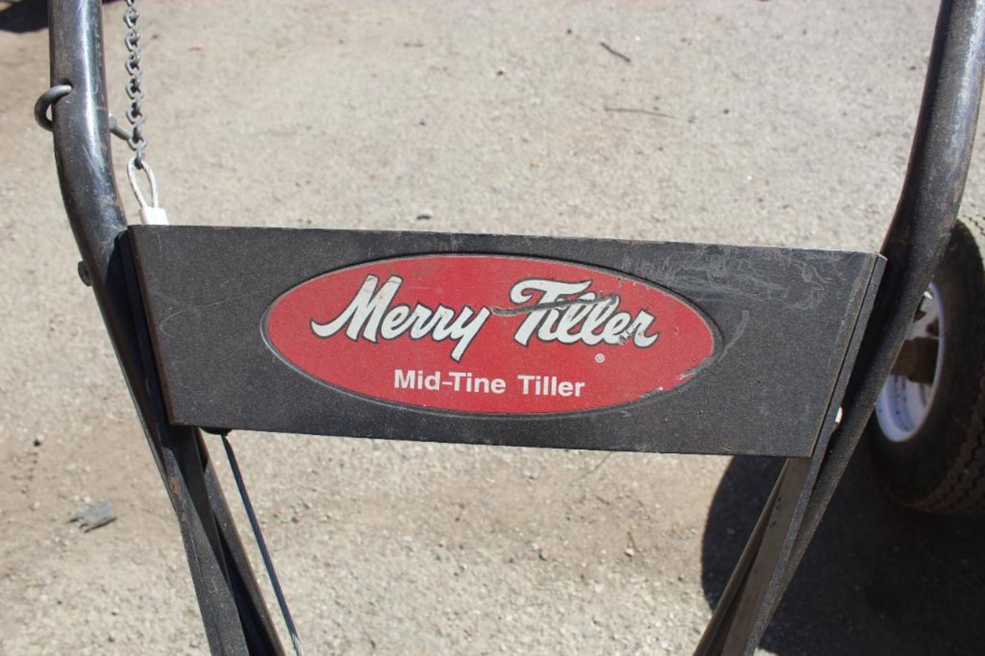 Merry Tiller Mid-Tine Tiller - Image 2 of 2