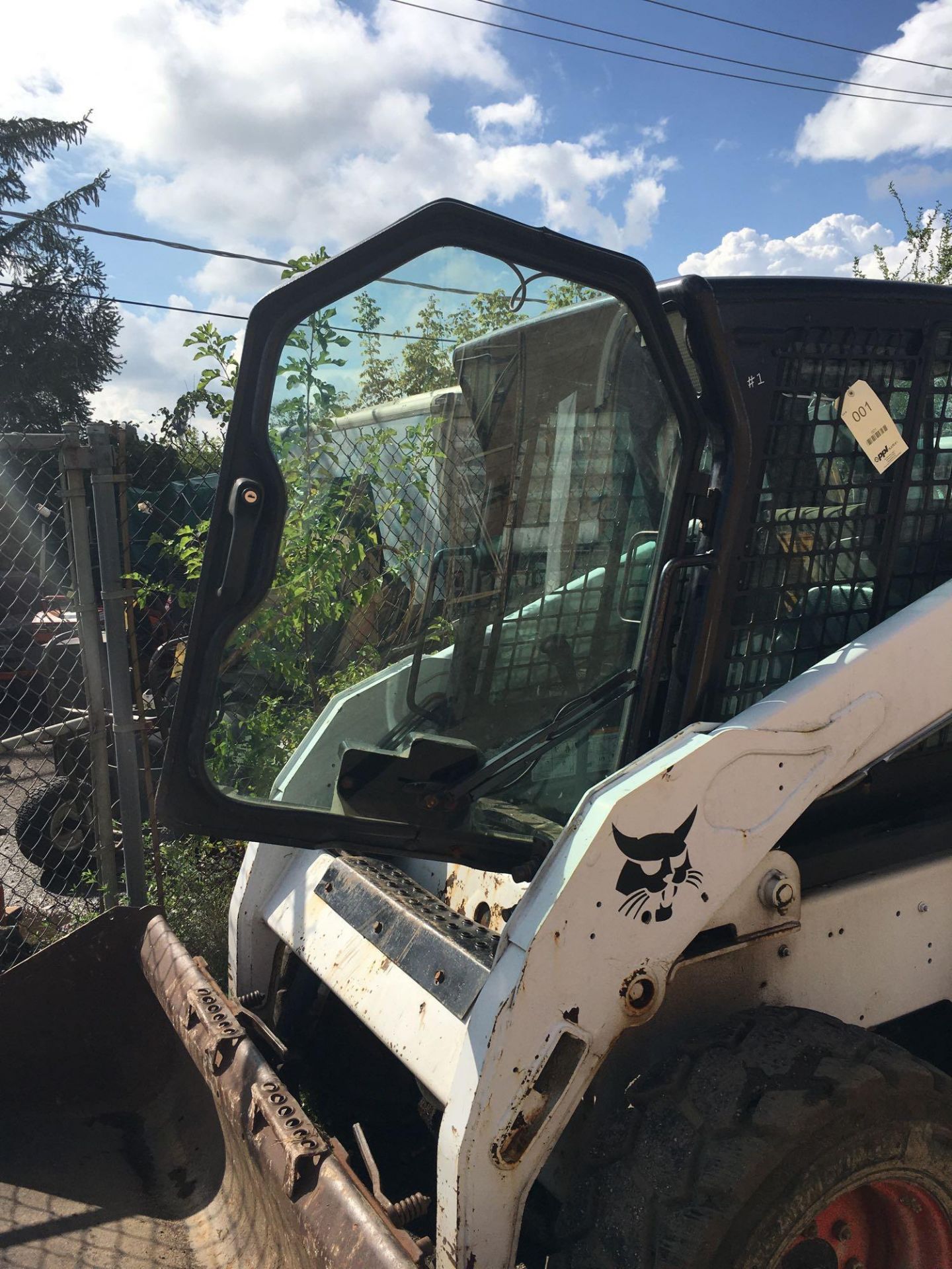 2007 Bobcat Skid Steer Loader Model S175 with 66 in. Loader Bucket, SN 530114617, 2323 indicated