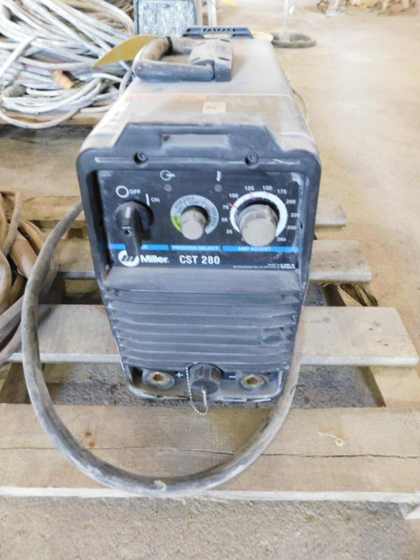 CST 280 Amp Arc Welder, with Cables & Clamps - Image 2 of 3