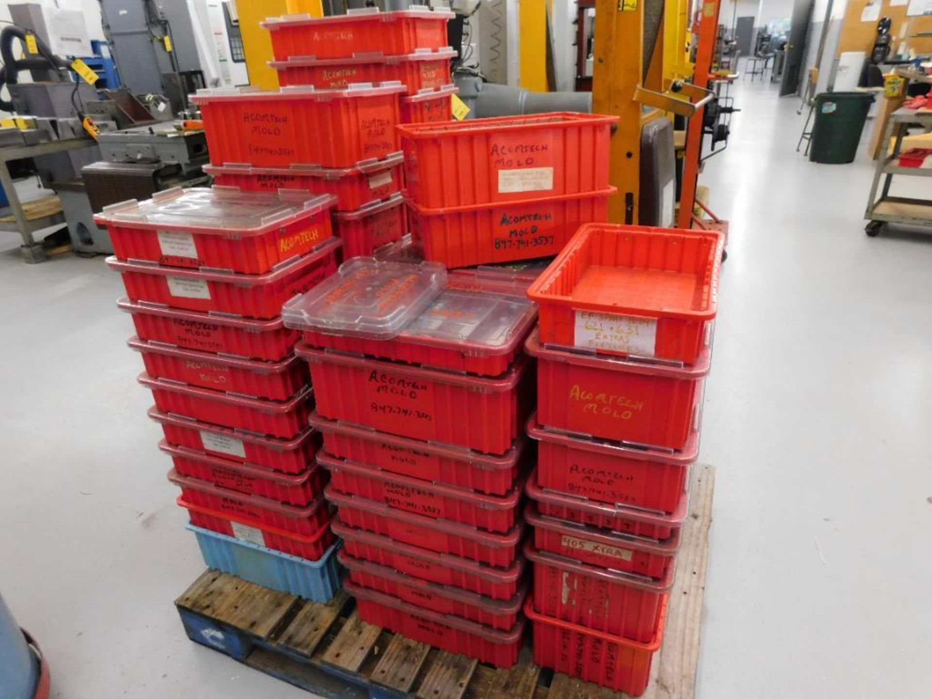 LOT: Plastic Storage Bins on (1) Pallet