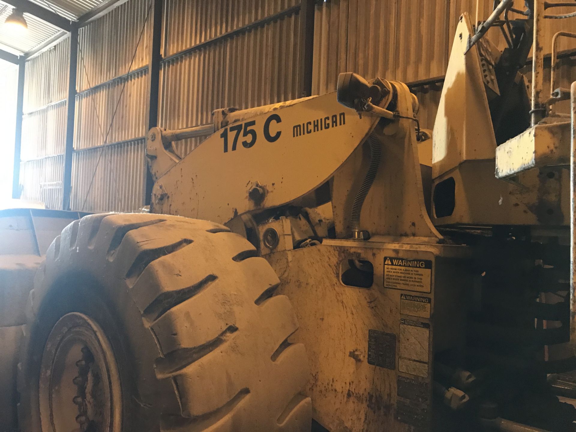 Clark 175C-CUM. Wheel Loader - Image 7 of 19