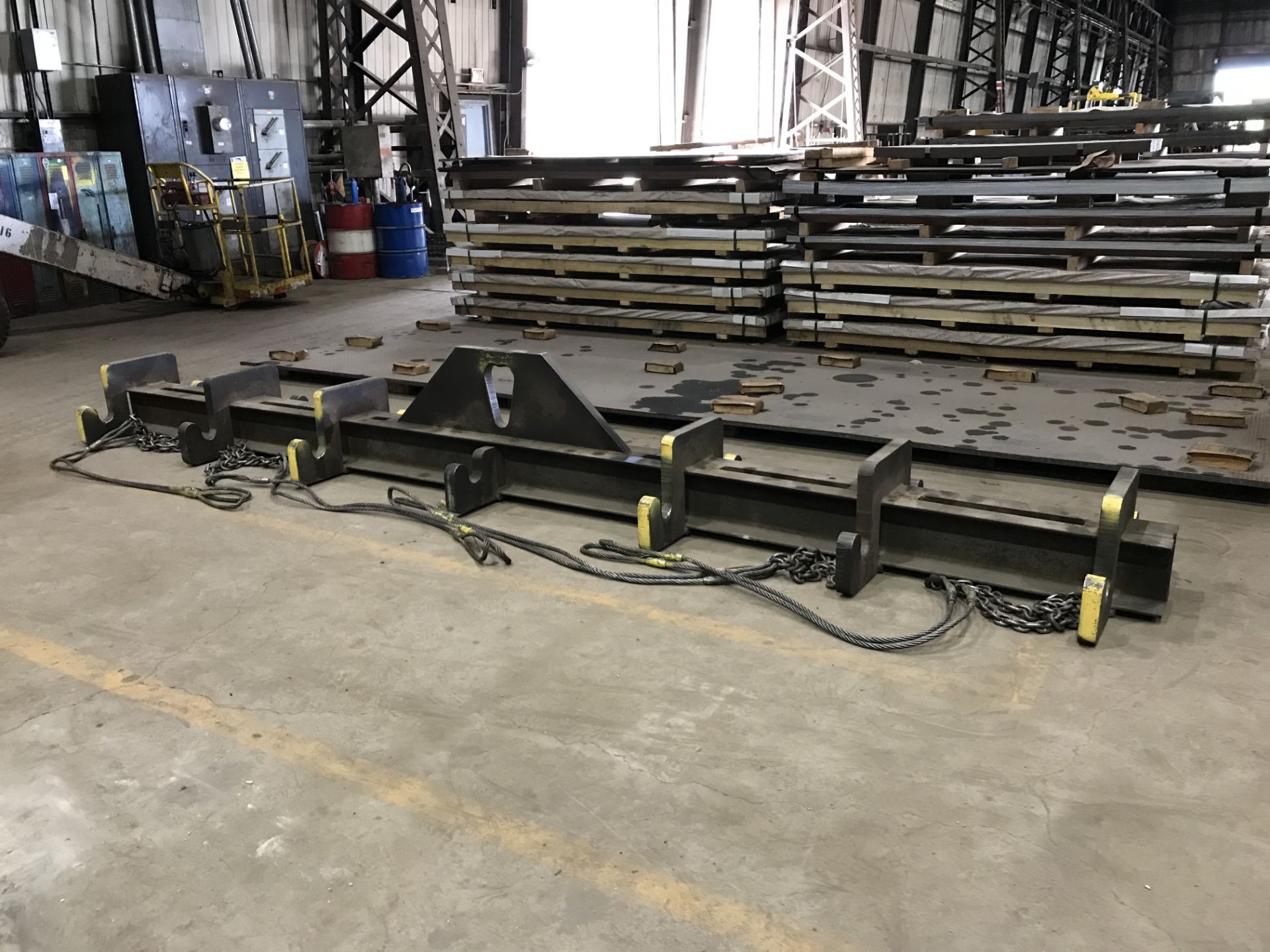 40,000 Lb x 16' Long Spreader Bar