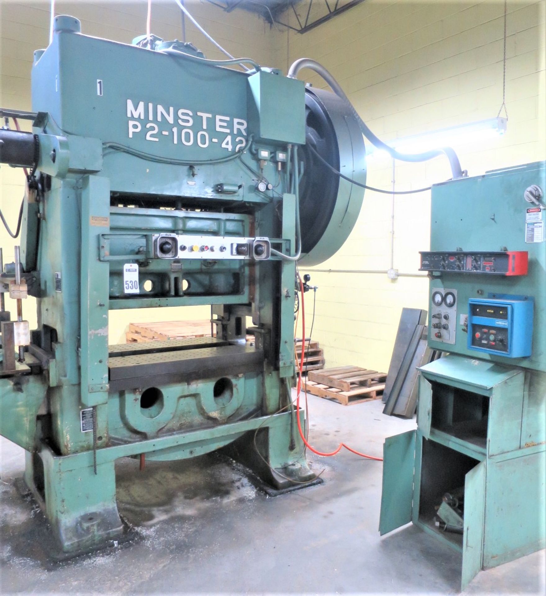 Minster 100 Ton Variable Speed Straight Side Production Press, P2-100-42, Sn P2-100-10818 3"