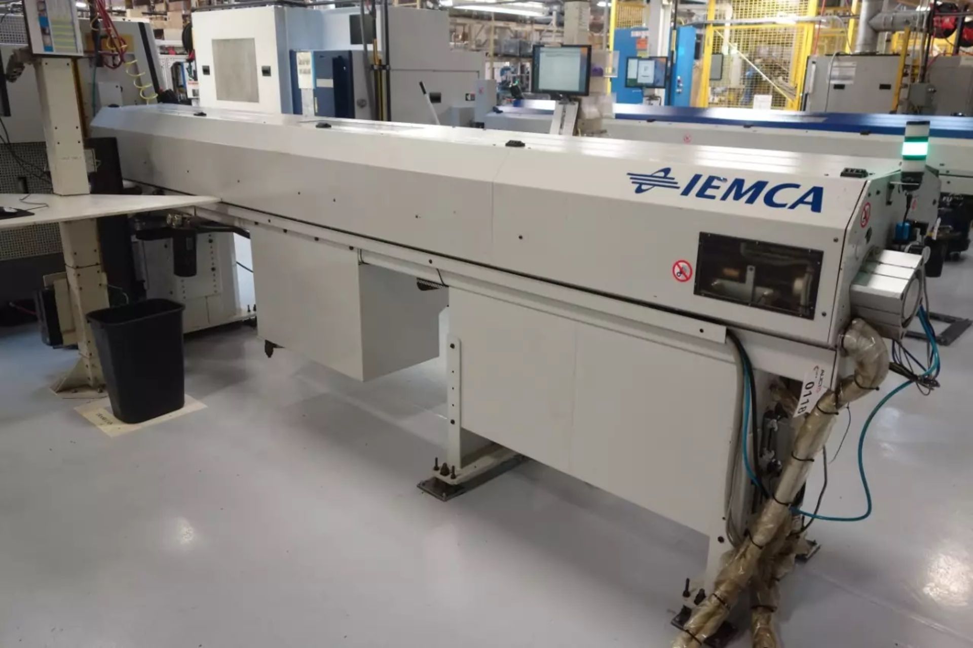 3" Cap Iemca Master 880/MP-E Magazine Type Bar Feeder, S/N 020407SA04, New 2004 - Image 5 of 6