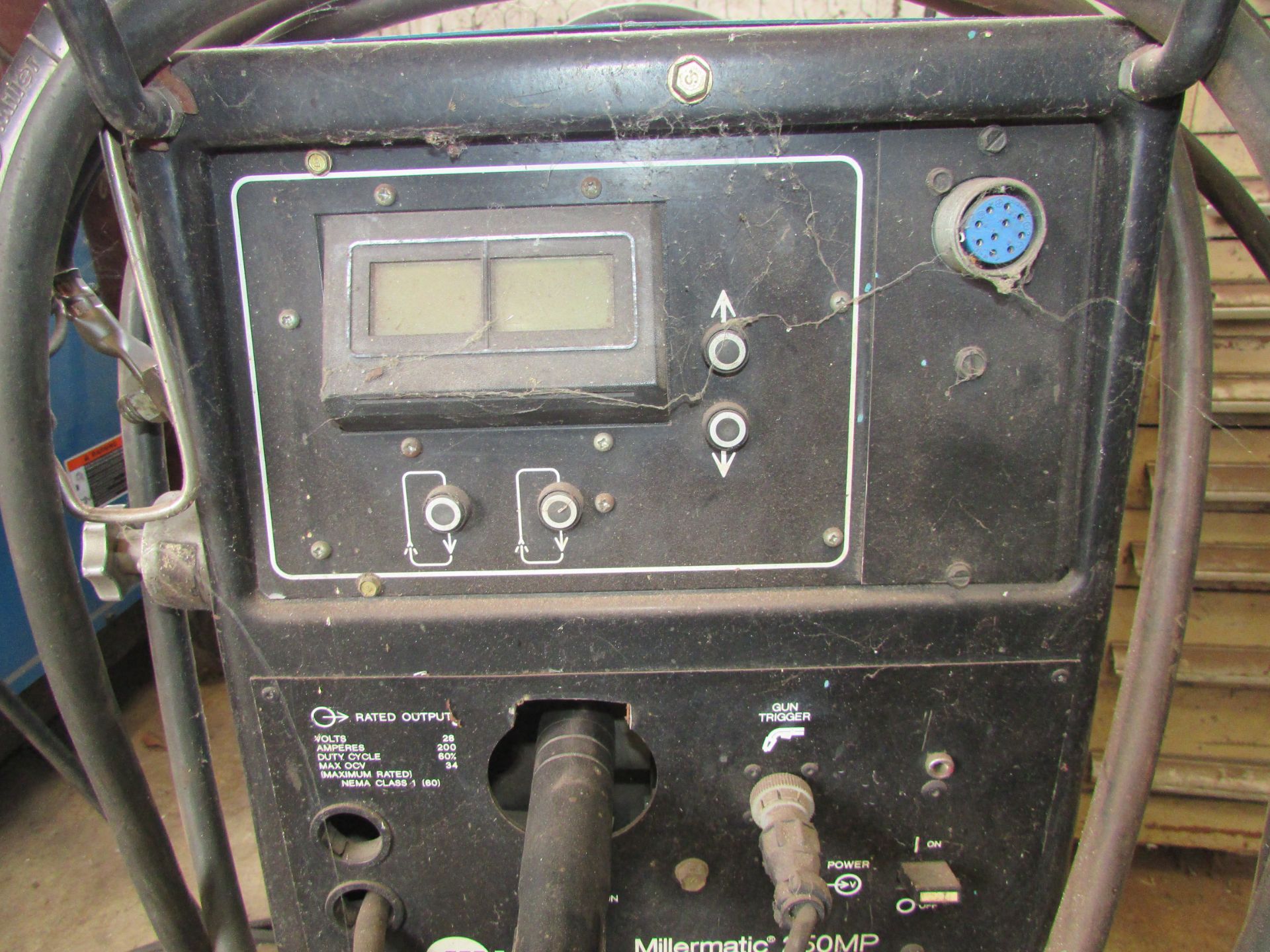 Miller Millermatic 250MP 250A CV DC Welding Power Source/ Wire Feeder - Image 3 of 7