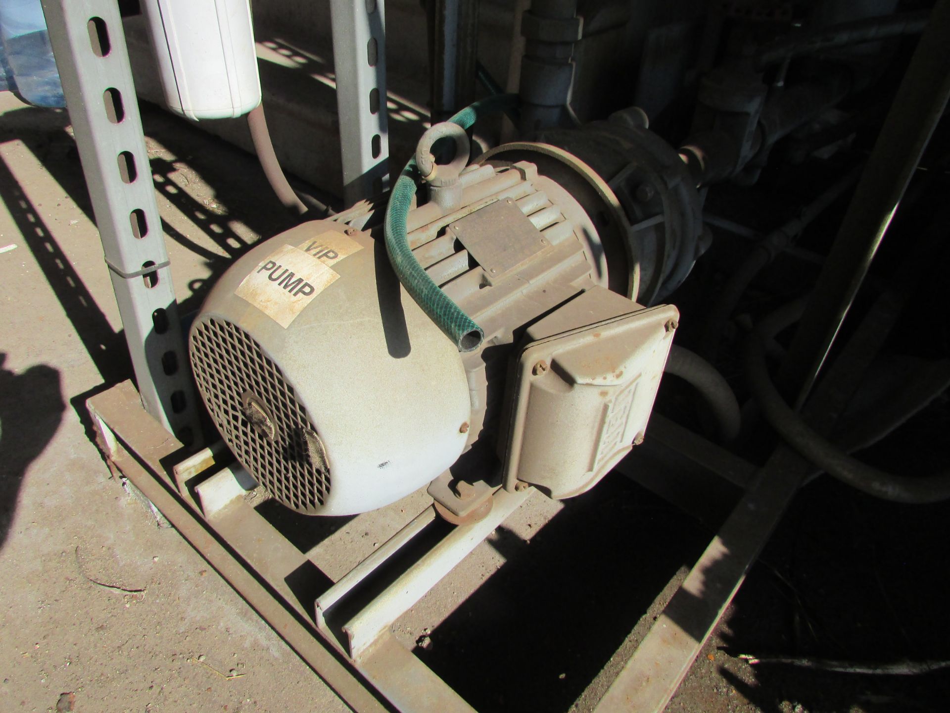 2011 Delta Cooling Towers T-10 1HP 35GPM Cooling Tower - Image 12 of 14