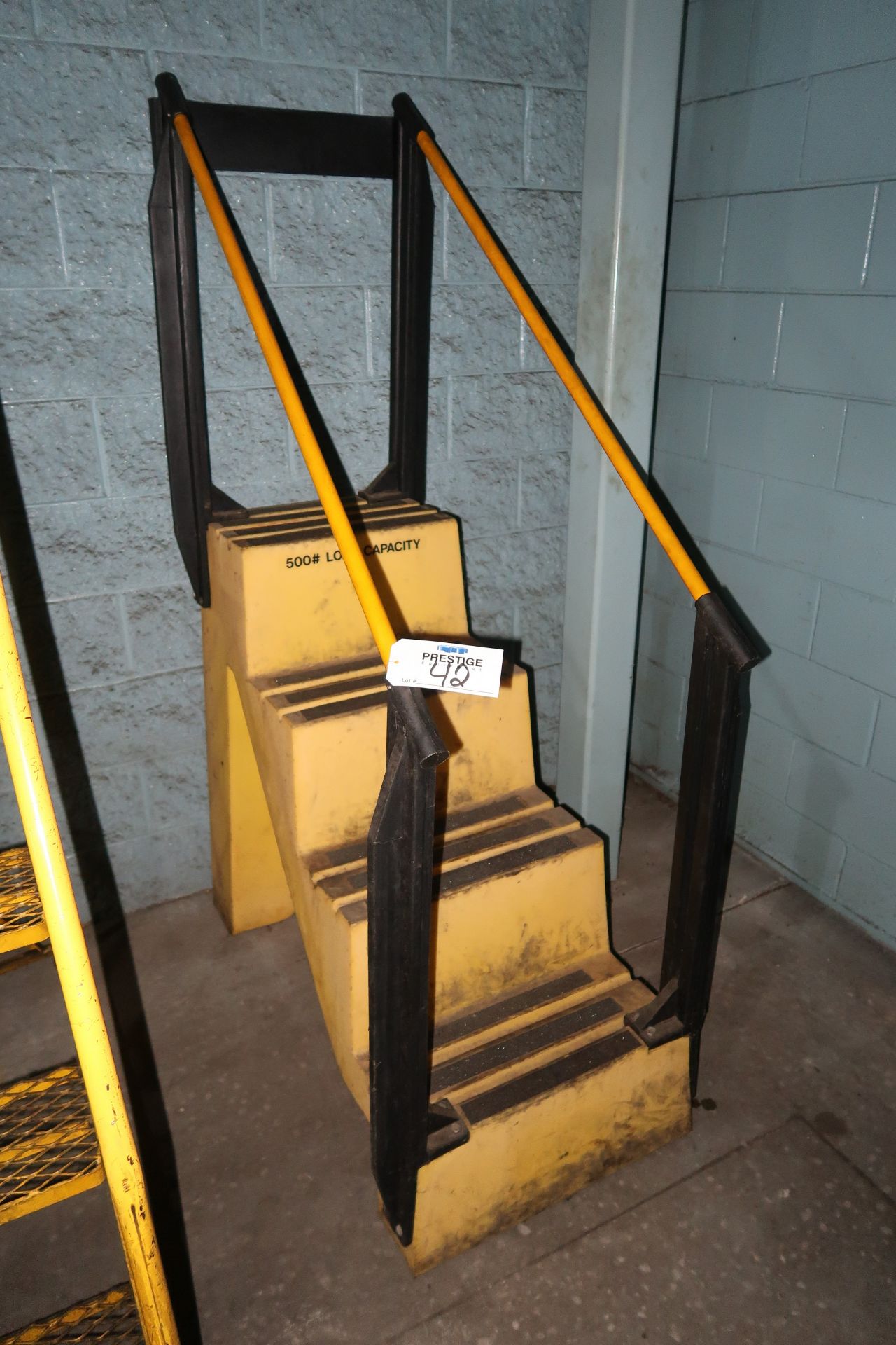 4-Step Poly Staircase, 500 Lb. Capacity