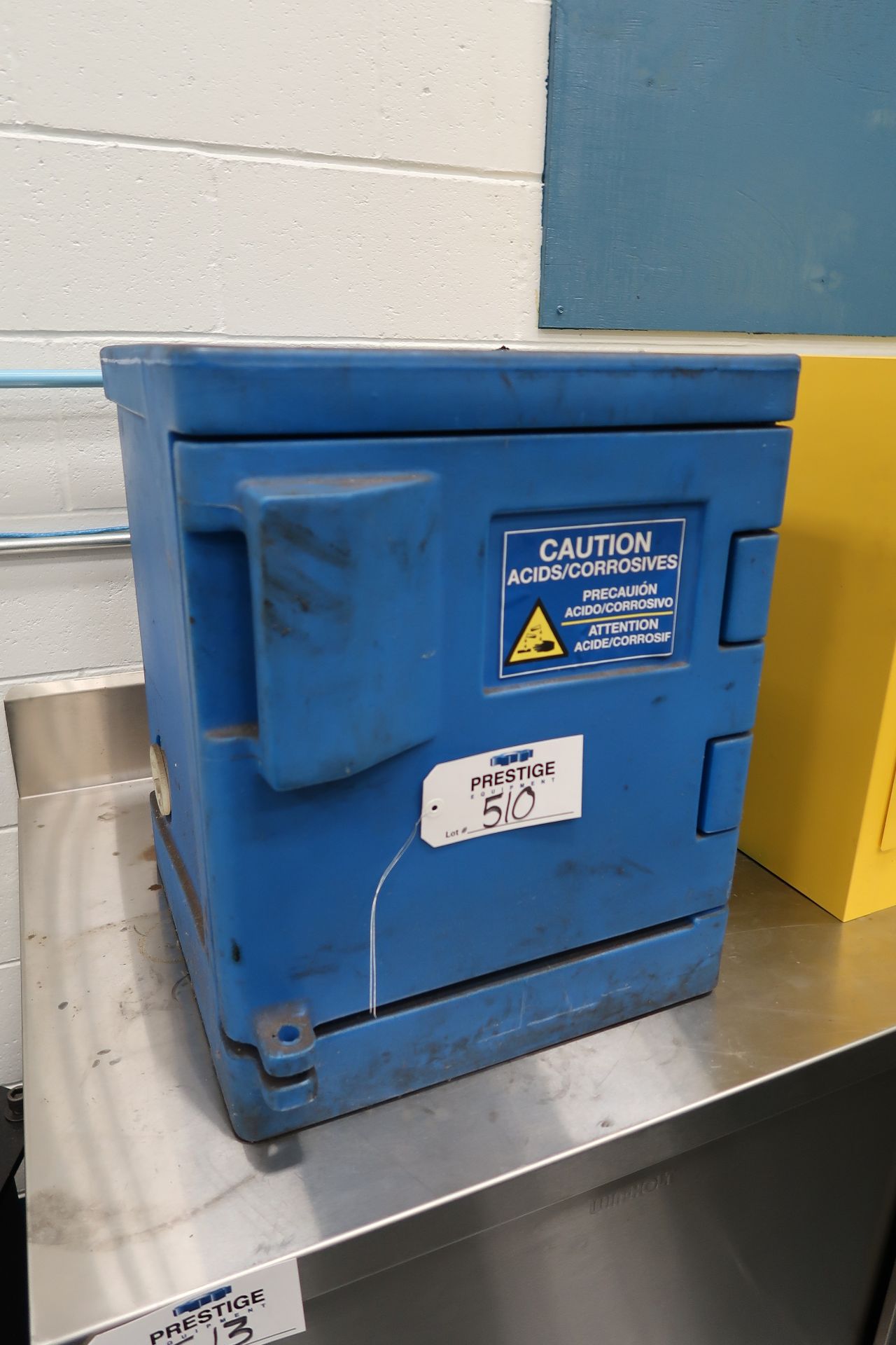 Eagle Model CRP-P04 4-Gallon Capacity Acid/Corrosive Liquid Storage Cabinet - Image 2 of 2