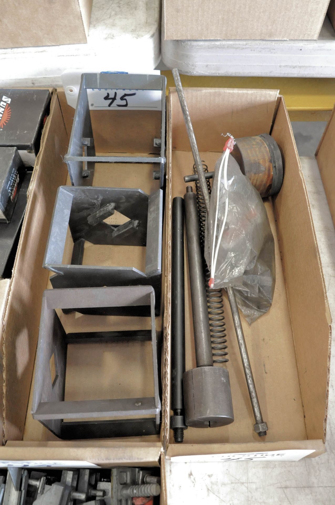 Lot-Various Sunnen Hone Tooling in (5) Boxes, (Bldg 1) - Image 3 of 5