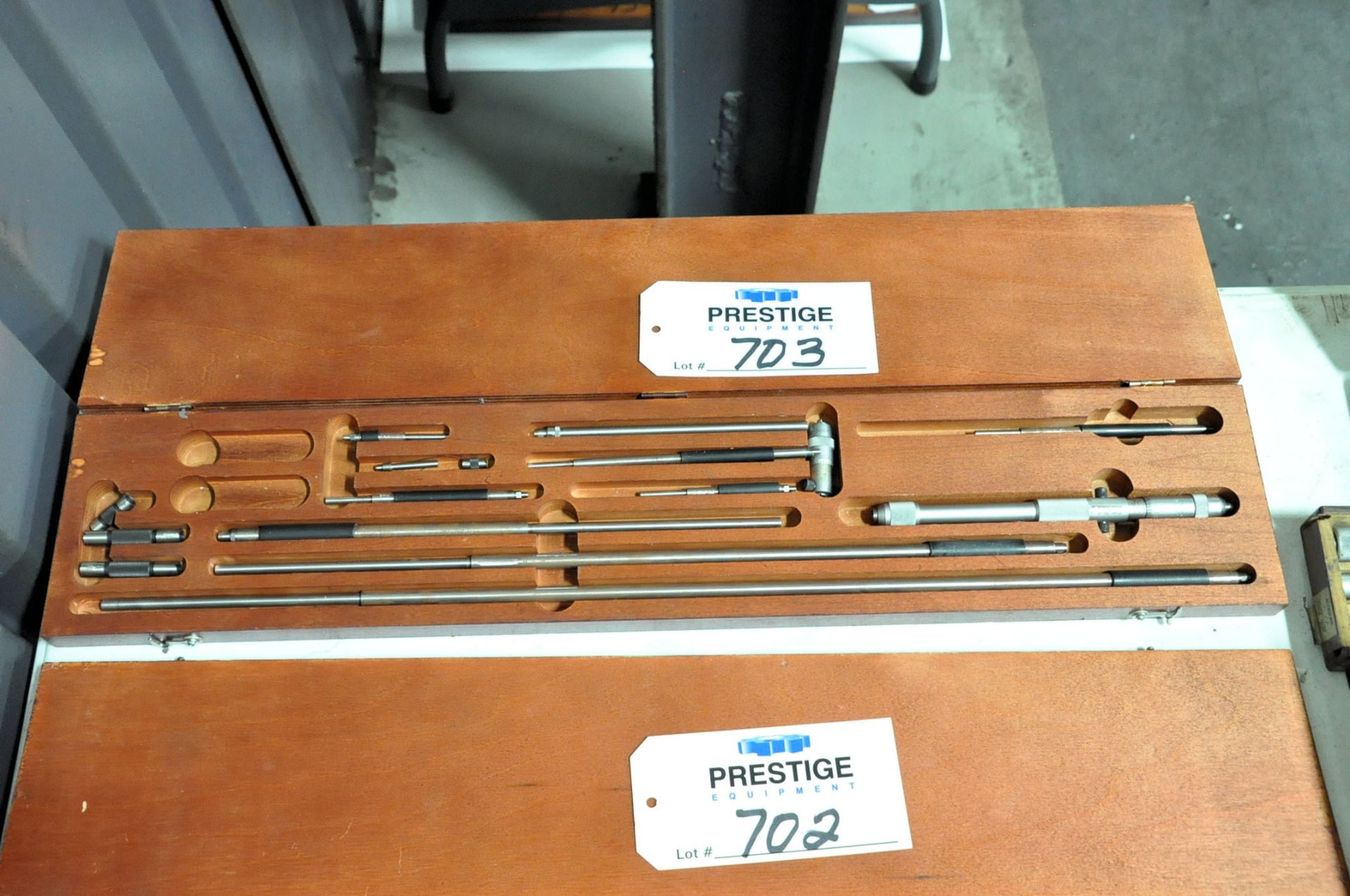 Starrett No. 124-C Inside Micrometer Set with Case, (Bldg 1)
