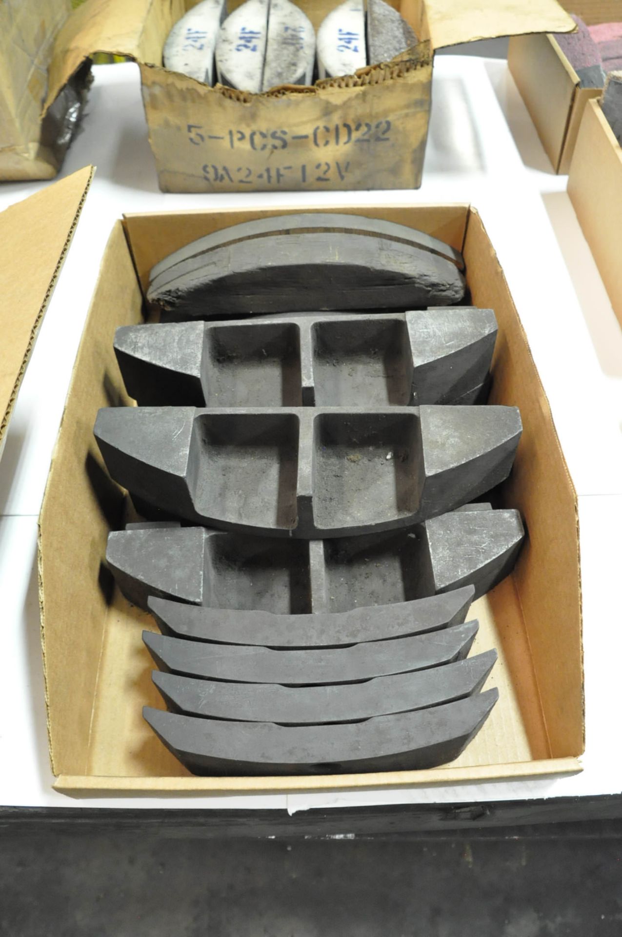 Lot-Grinding Shoes in (9) Boxes, (Bldg 2) - Image 7 of 7