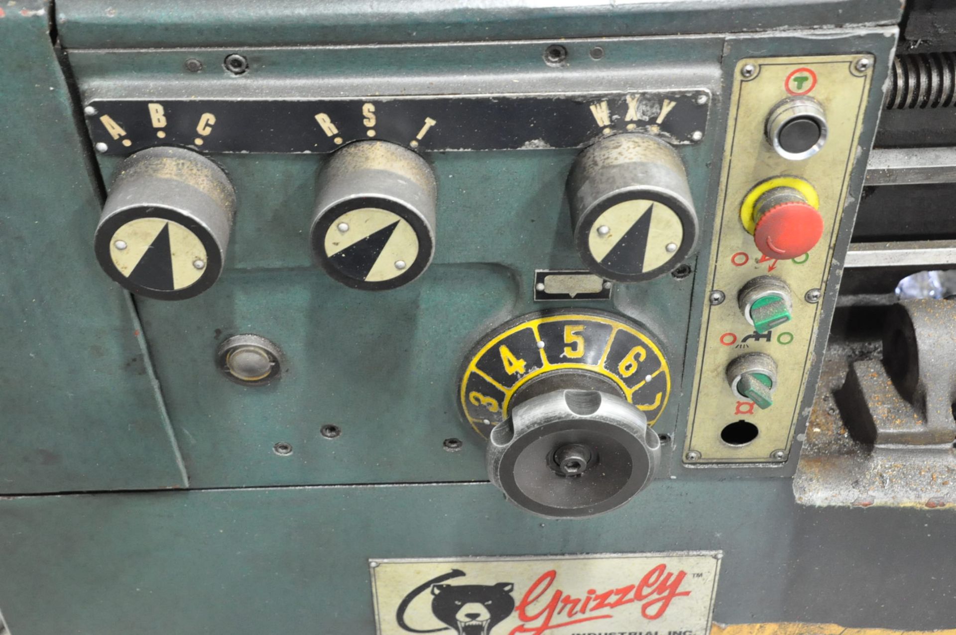 Grizzly G5962, Geared Head Engine Lathe - Image 10 of 11