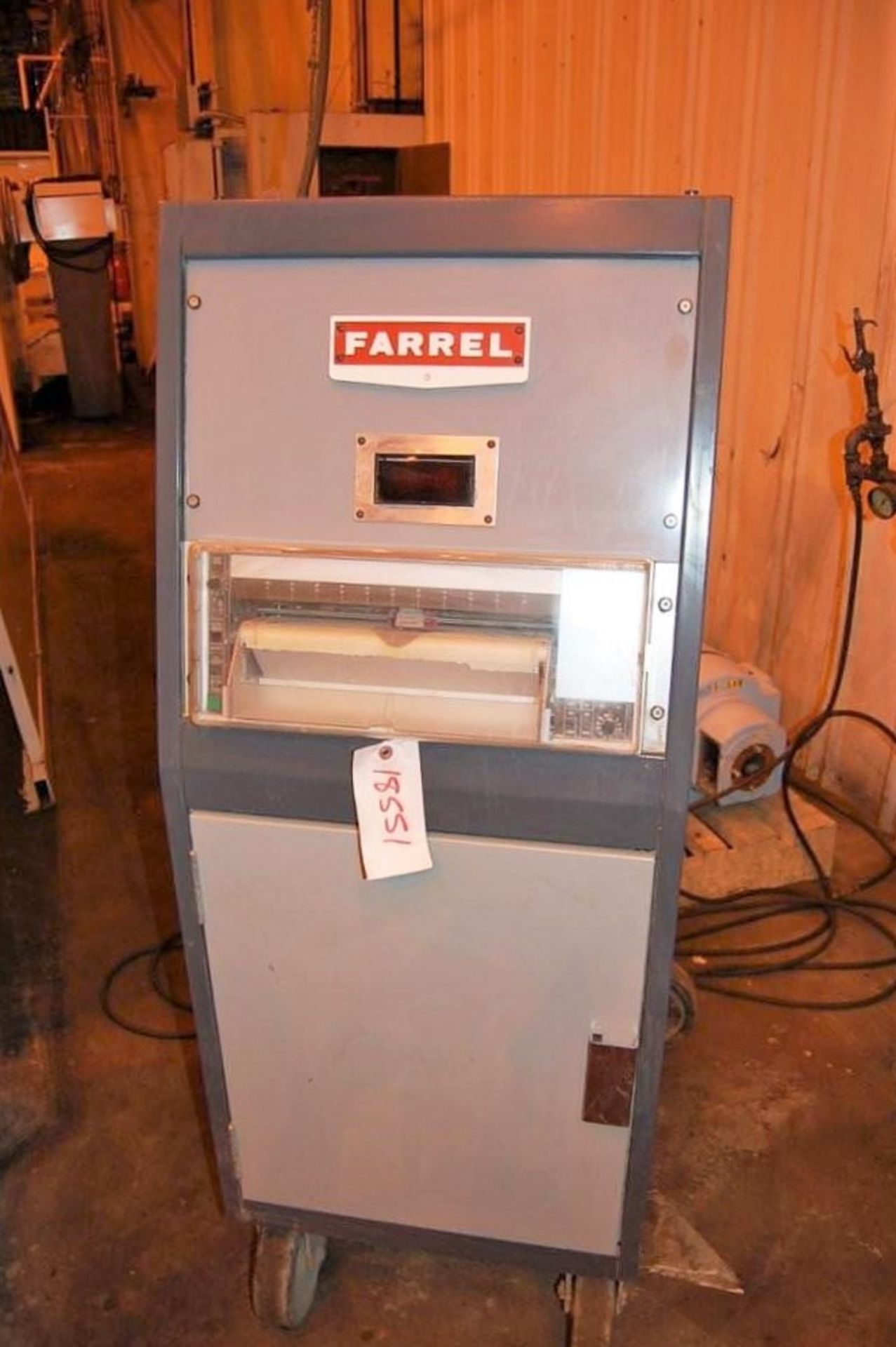 Farrel TWRG 72" x 376" Double Wheel Swing Rest Roll Grinder - Image 8 of 10