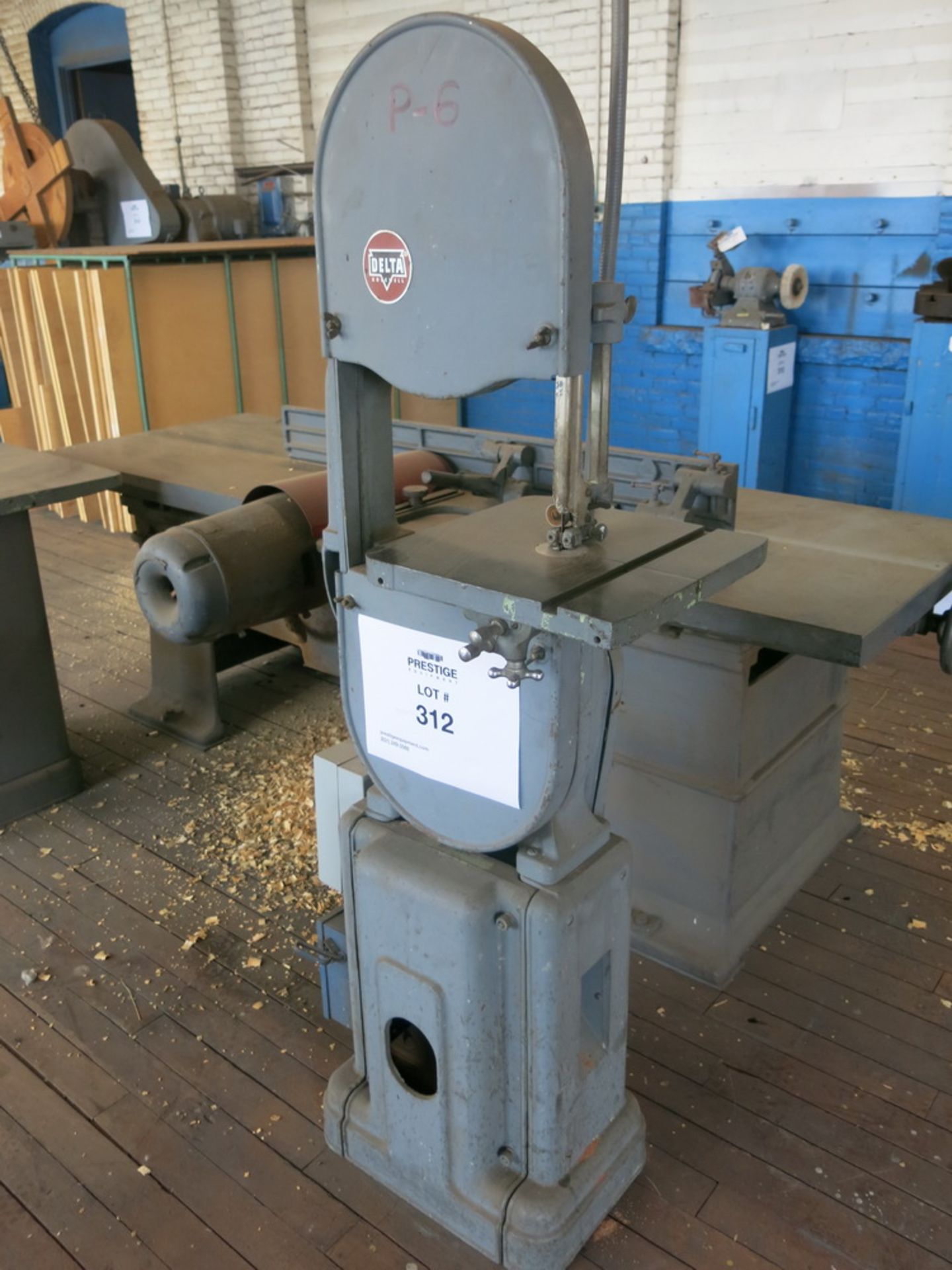 Delta Wood Cutting Continuous Blade Band Saw