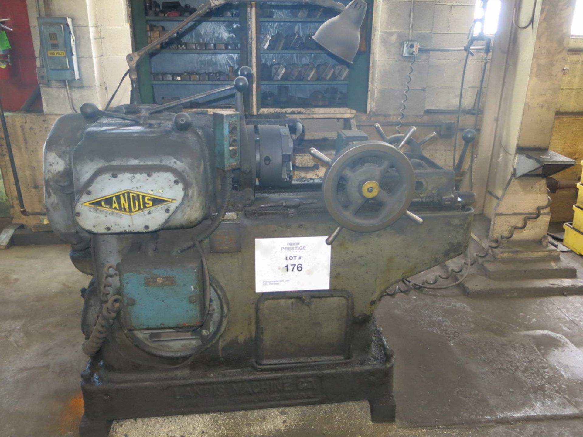 Landis L1230 Threading Machine