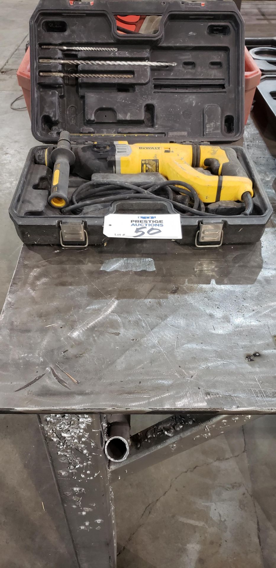 DeWalt D25623, 3Mode, SDS, D-Handle, Rotary Hammer 1