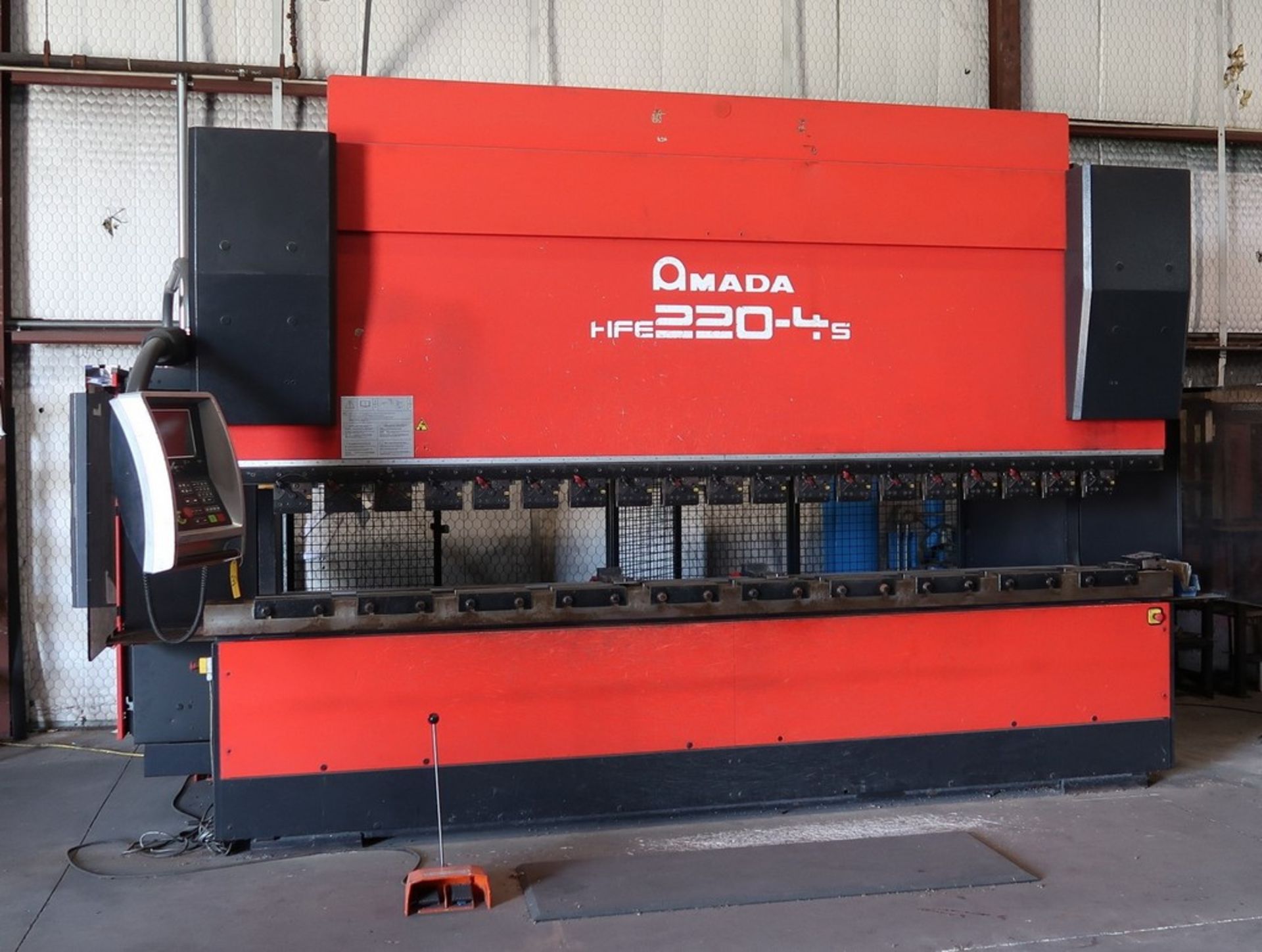 AMADA HFE220-45 CNC PRESS BRAKE - Image 4 of 12