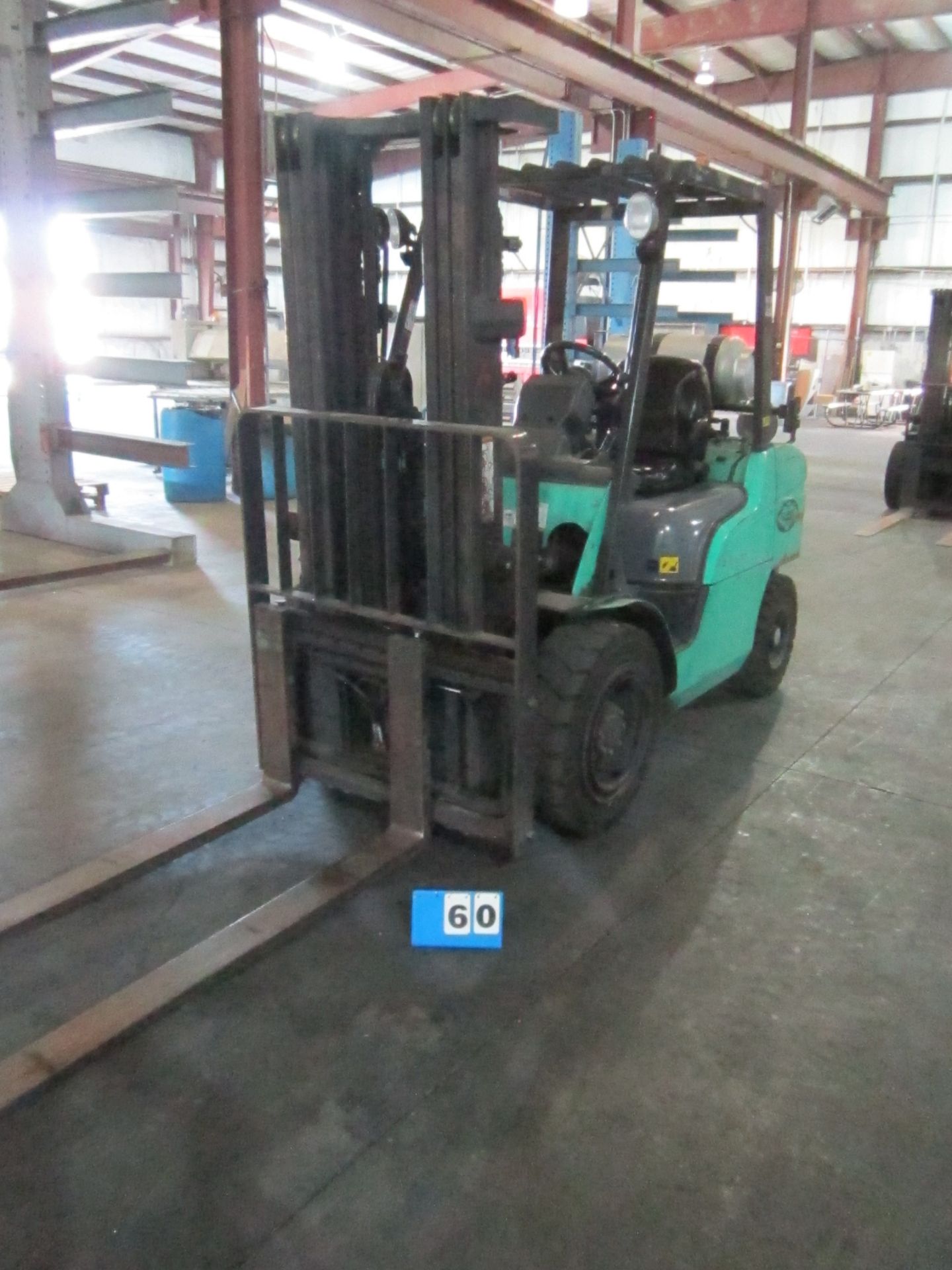 MITSUBISHI FG30N-LP FORKLIFT